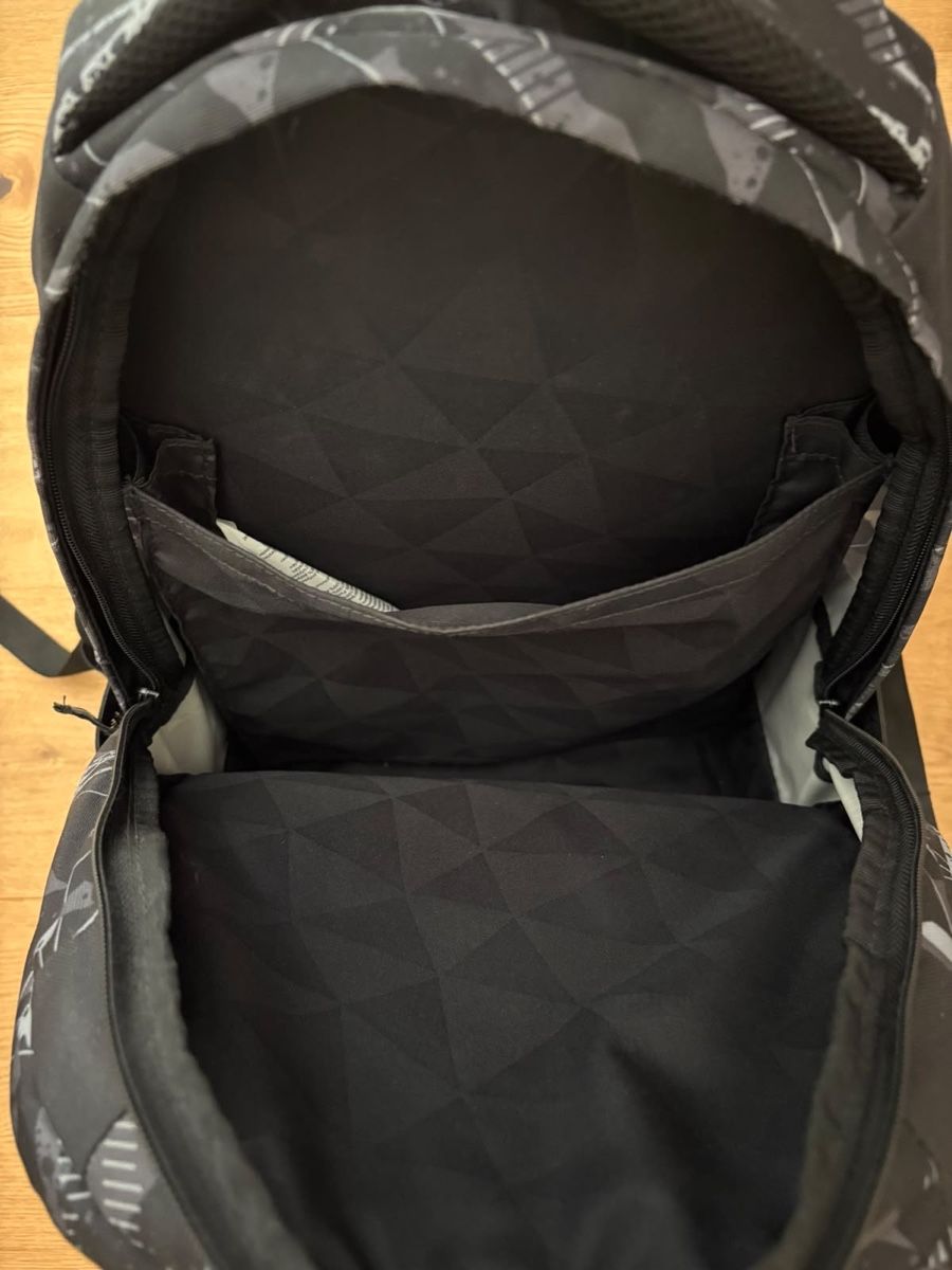 Satch Borse & Zaini: Schulrucksack Satch, wie neu, schwarz/grau – Usato da Baar venduto da TBorek 7