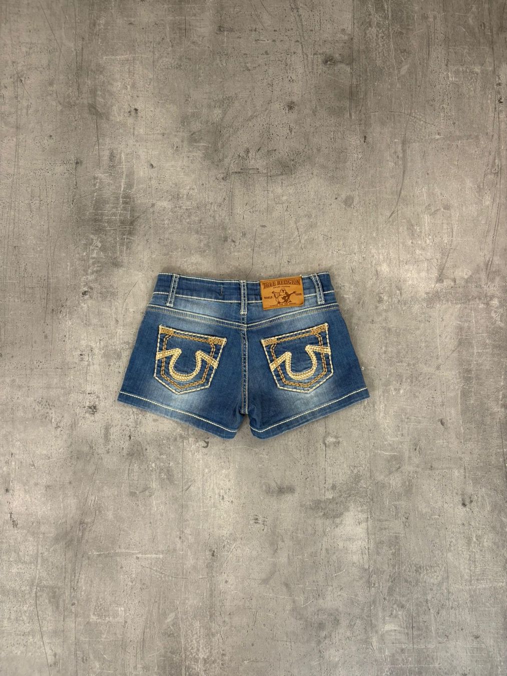 True Religion Jeans: Vintage True Religion Short (S) – Neu (gemäss Beschreibung) aus Werdenberg von hase.vintage