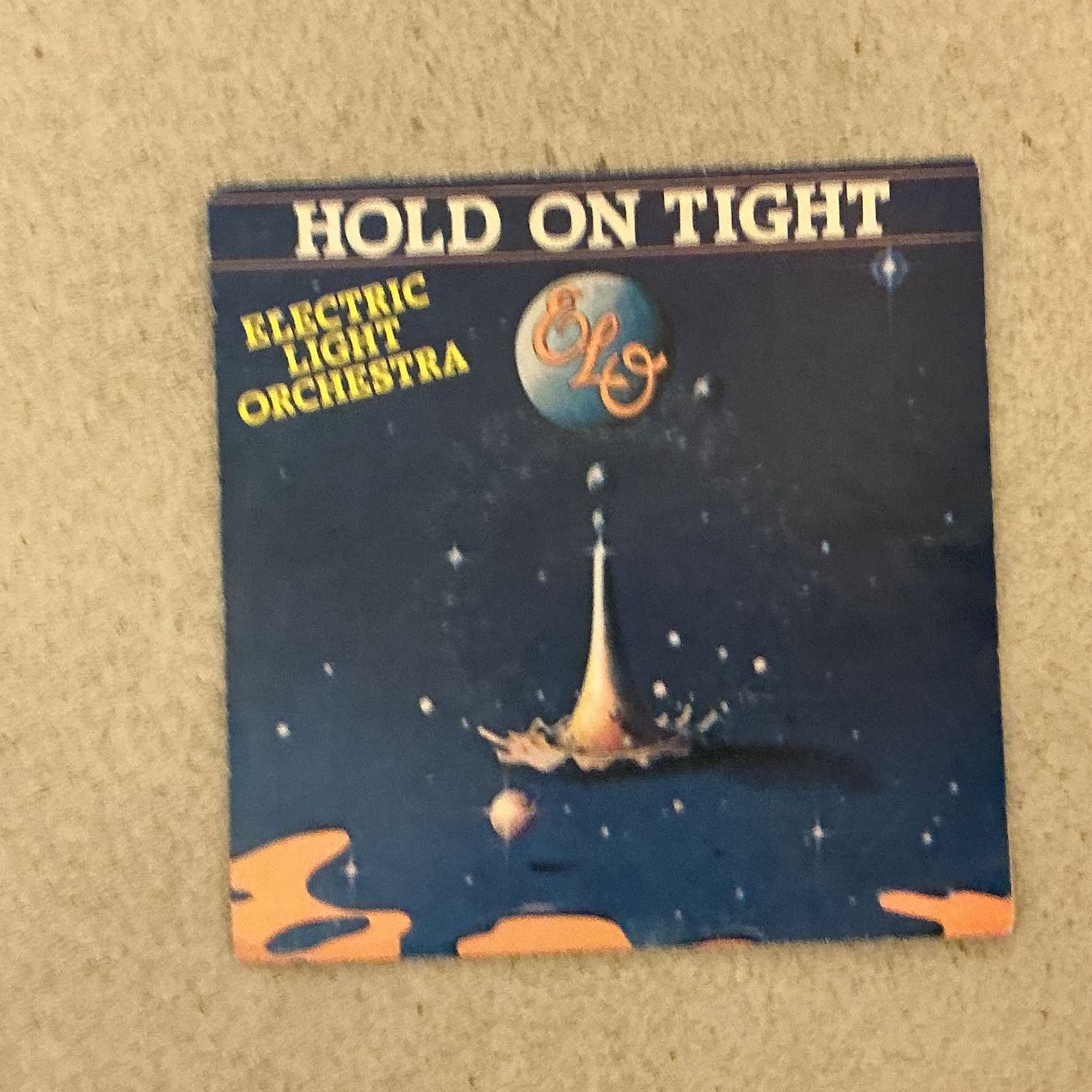 Dischi in vinile: Electric Light Orchestra Single - Hold On Tight – Usato da Winterthur venduto da Tumko_7_Vinyl