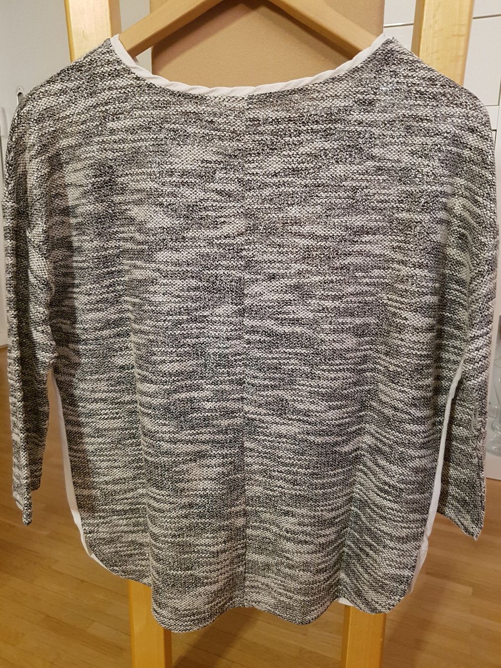 Pulls & Sweat-shirts: Pull avec fil Lurex – Neuf (Voir description) à Le Mont-sur-Lausanne par olatiu 1