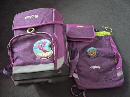 Ergobag Schulrucksack Set lila 