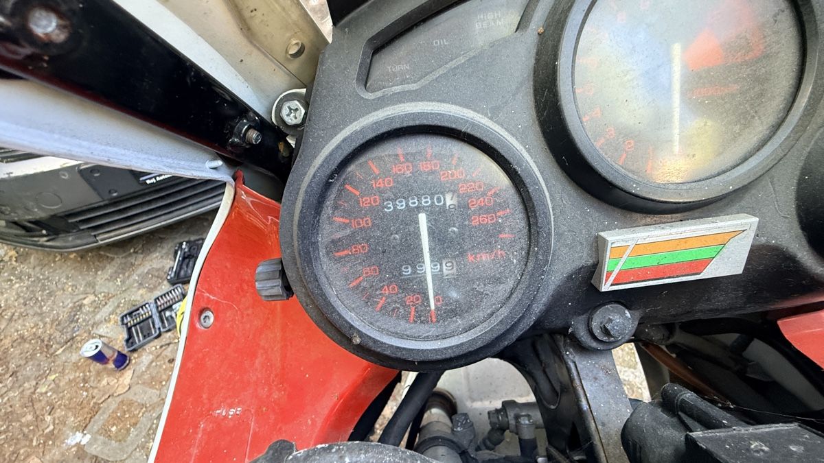 Honda Strada: Honda CBR 600F – Difettoso da Winterthur venduto da Alawi_47 5