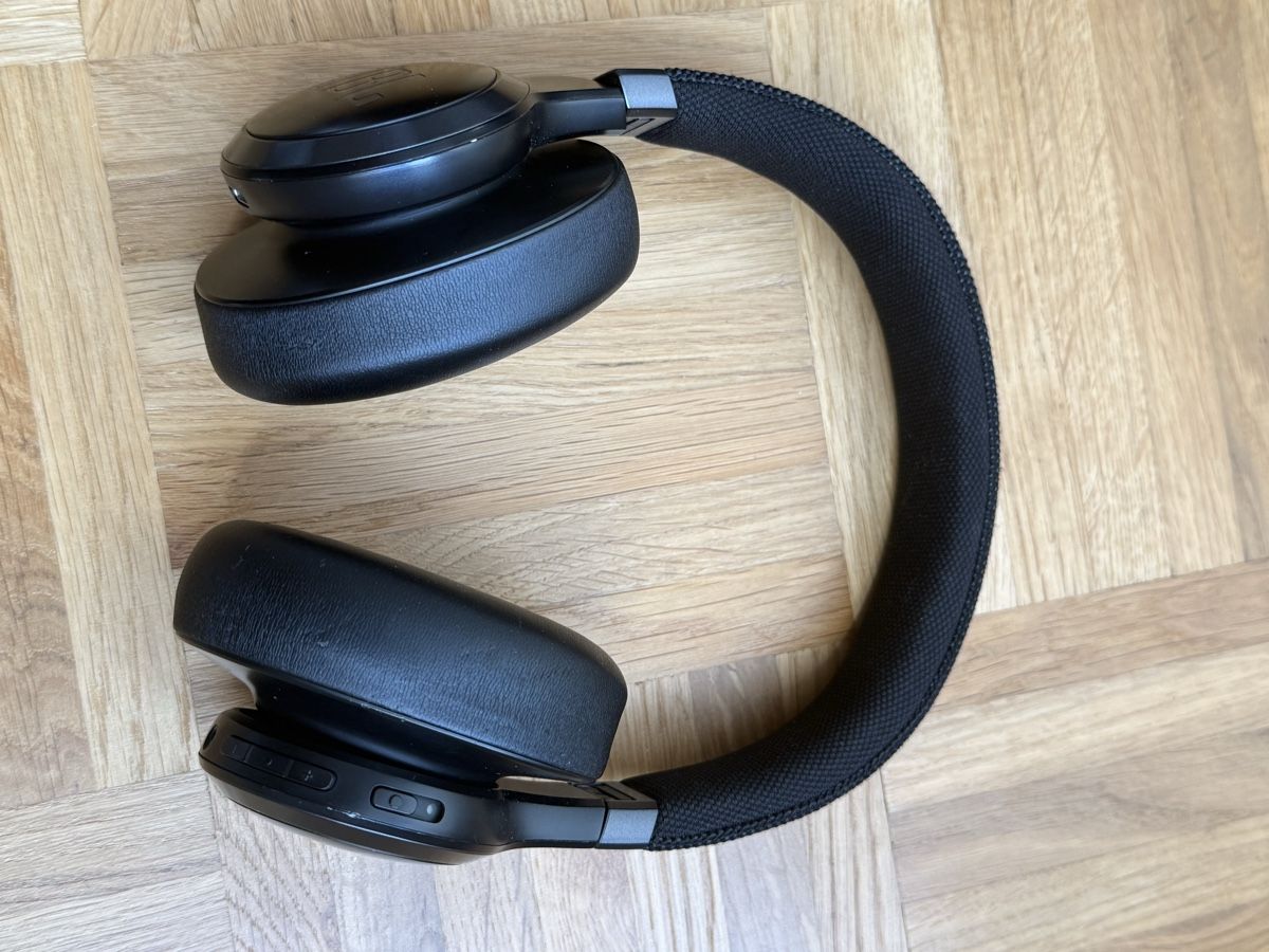 JBL Cuffie: Kopfhörer JBL schwarz gebraucht – Usato da Winterthur venduto da cix_82r9 4
