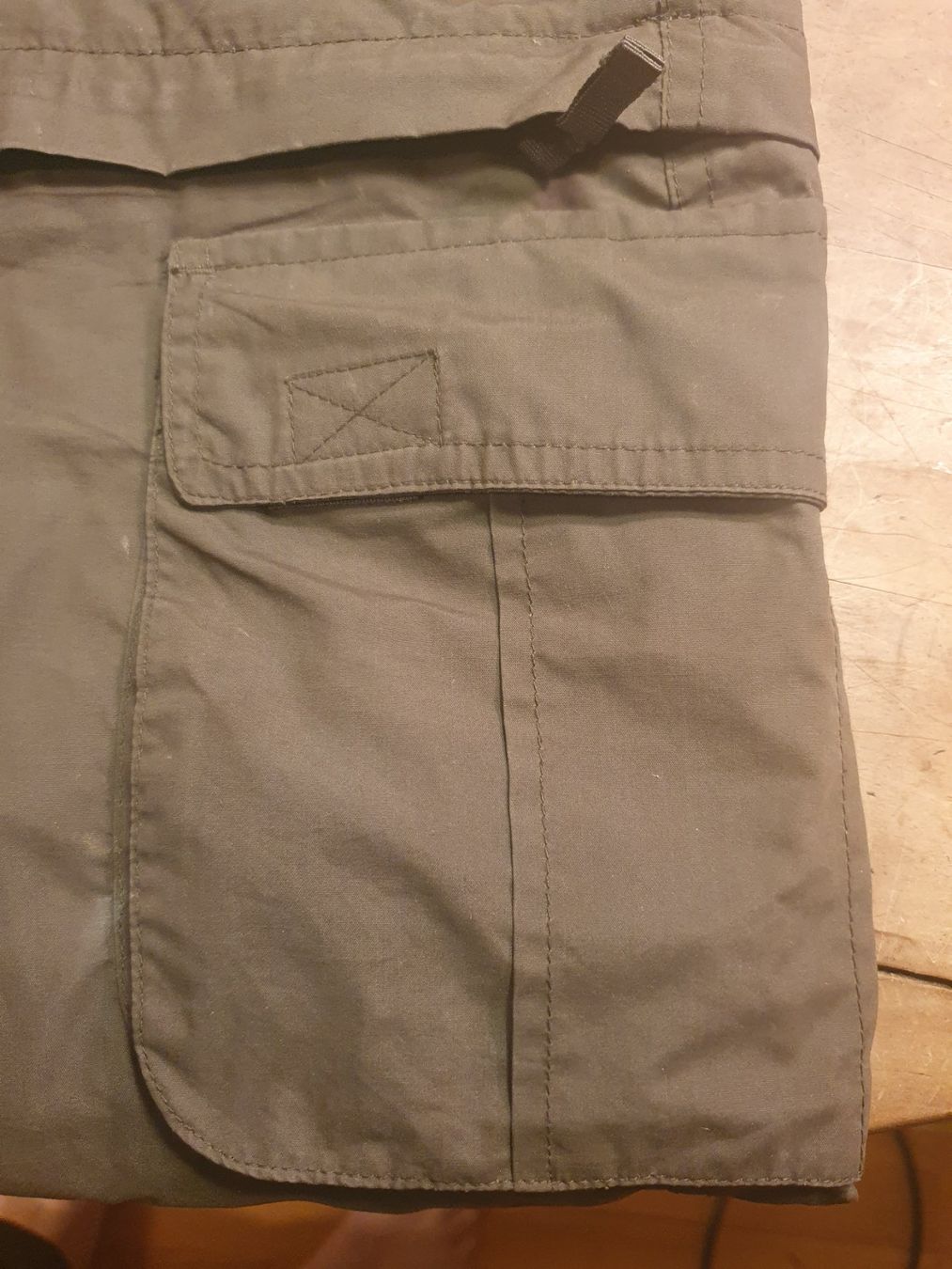 Pantaloni: CANDA Freizeithose oliv Grösse 56 – Usato da Zürich venduto da loosebone 4