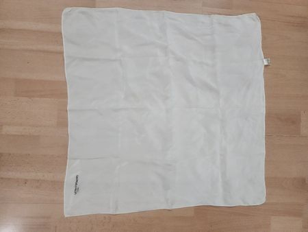 Foulard s Georges Rech  carré soie 