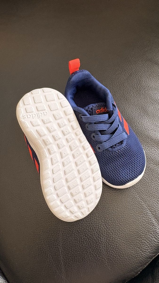 Adidas Scarpe per ragazzi: Adidas Schuhe Grösse 19  – Nuovo (secondo la descrizione) da Grabs venduto da Balko1 1