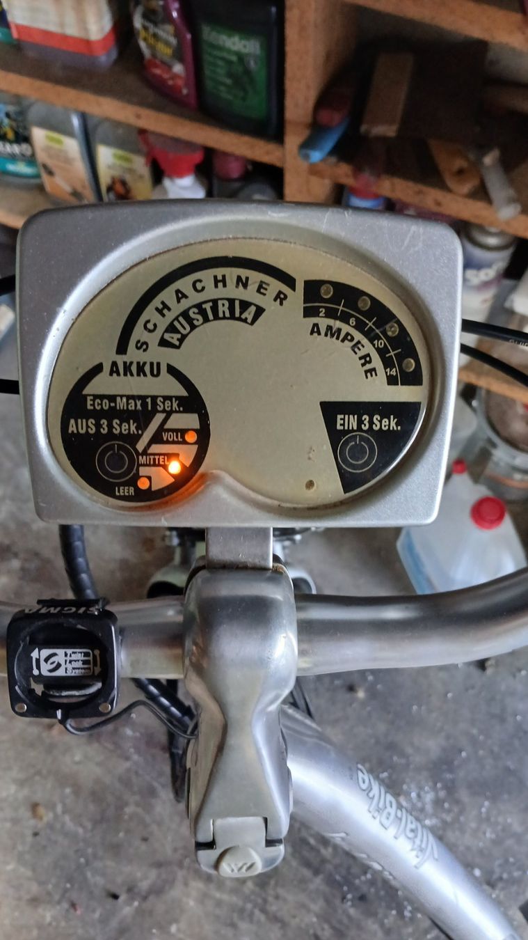Pièces détachées: Elektrovelo Bedienteil, Schachner mit Gasgriff – D'occasion à Schänis par Wewu