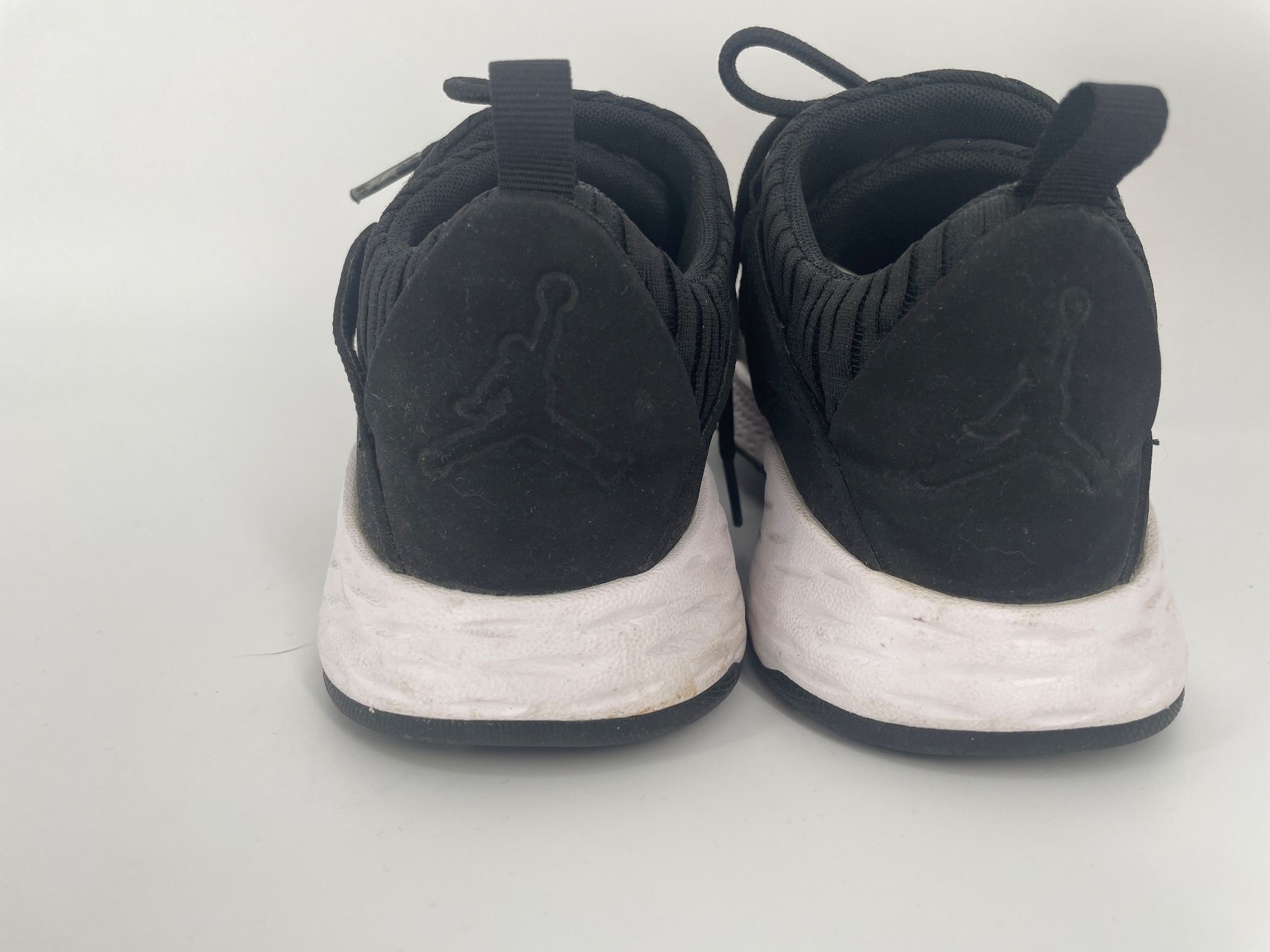 Jordan Chaussures femmes: Jordan Formula 23 Sneaker Gr. 40 – D'occasion à Auenstein par moin. 2
