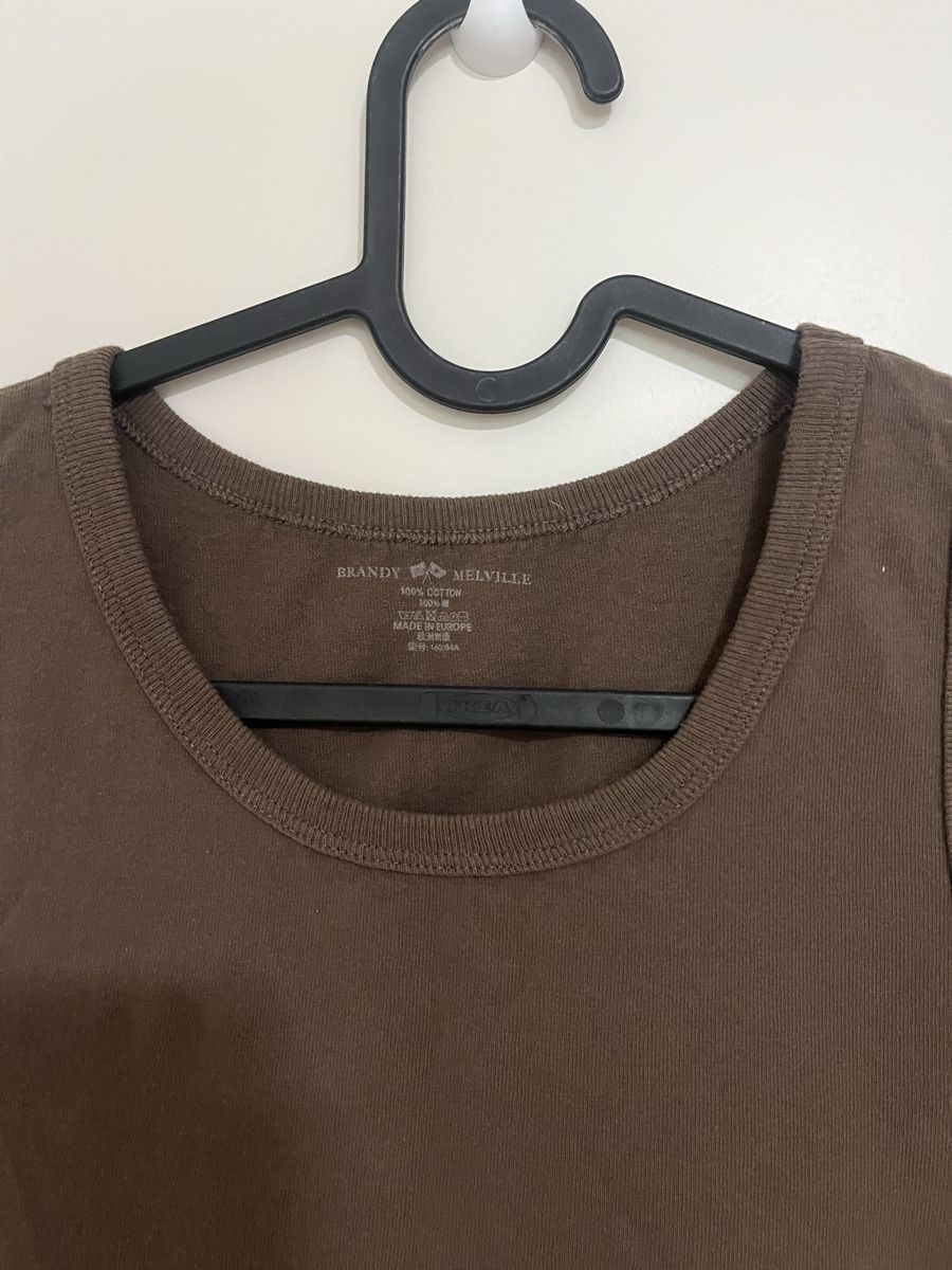 Brandy Melville Top: brown brandy melville tank top – Nuovo (secondo la descrizione) da Füllinsdorf venduto da si.ja.35 1