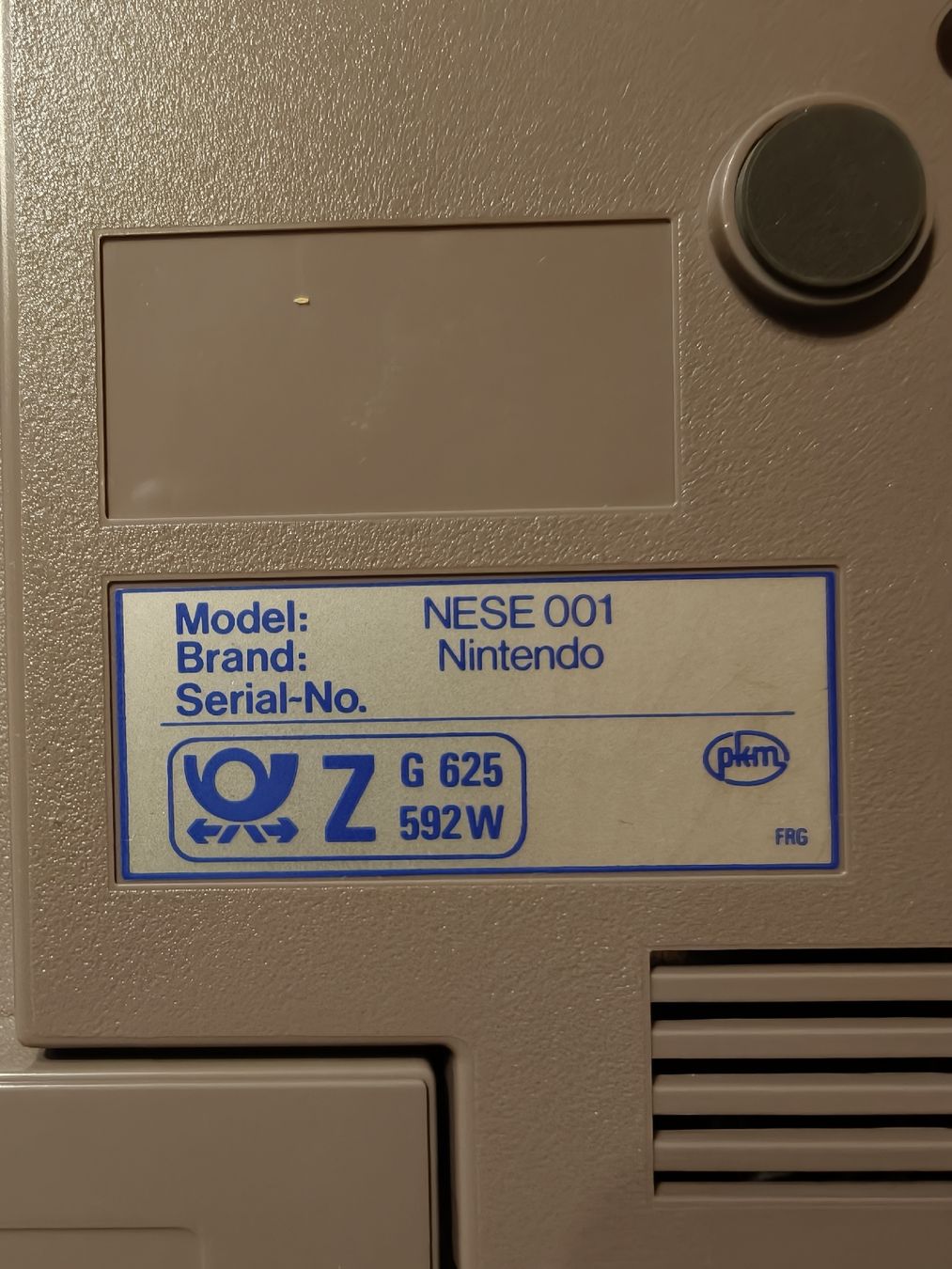 Nintendo Console: Nintendo NES Konsole mit OVP – Nuovo e nell'imballaggio originale da Berg am Irchel venduto da Julienm 6