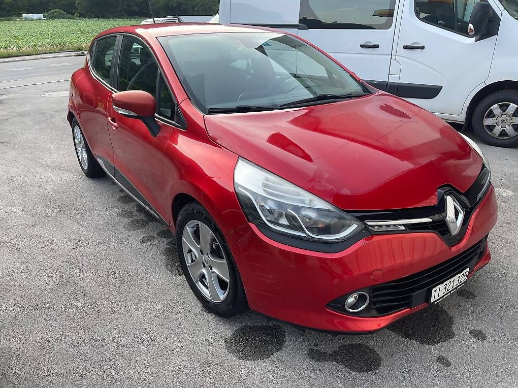Renault Autos: Renault Clio – D'occasion à Lugano par Cbr840328 1