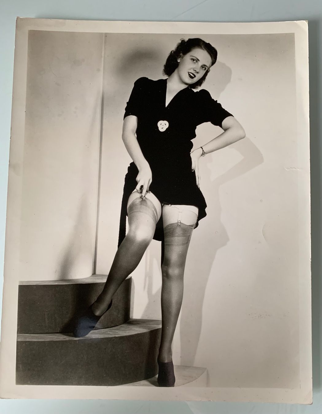 Foto & Immagini: Foto 1940er Jahre Pin-Up Model – Usato da Bern venduto da Artbrokerswitzerland
