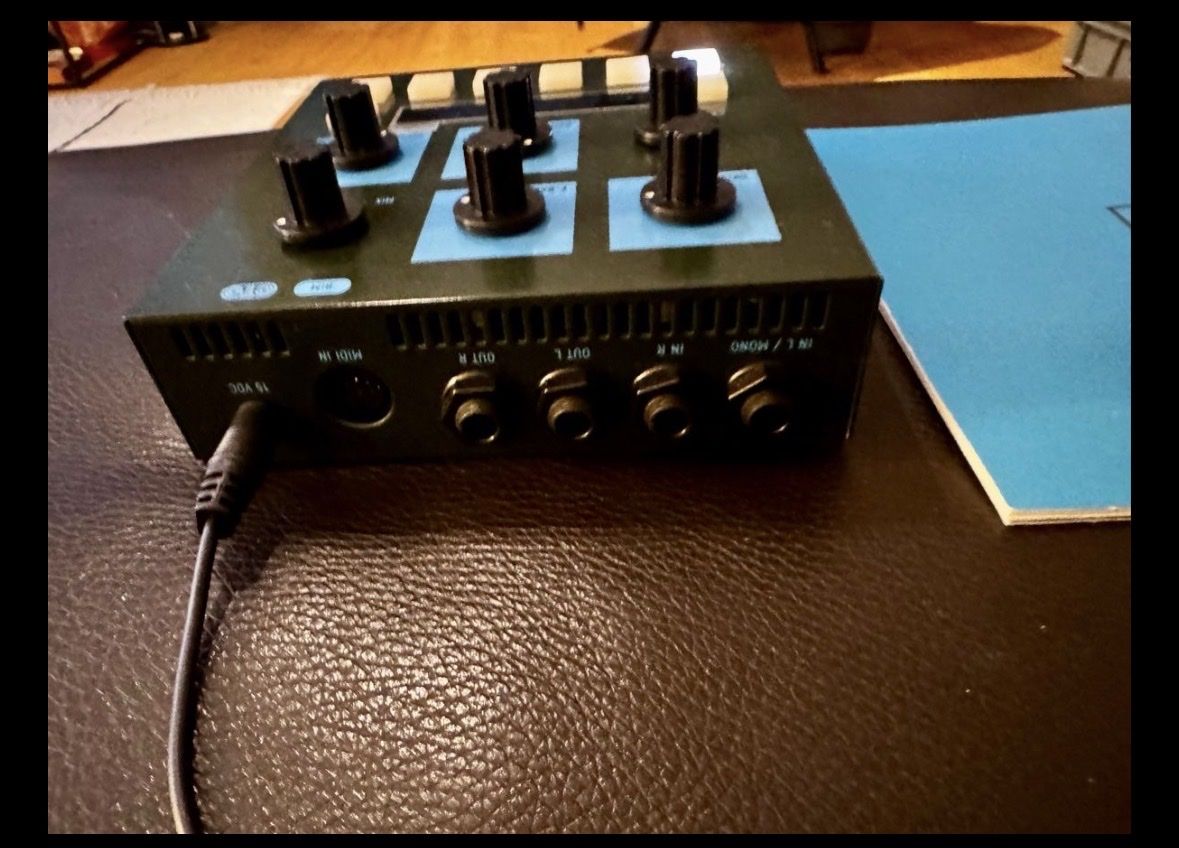 Strumenti musicali: OTO Machines BIM - 12 Bit Delay – Usato da Zürich venduto da 1cut2 4