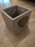 Holz-Blumentopf mit Herz - Rosa