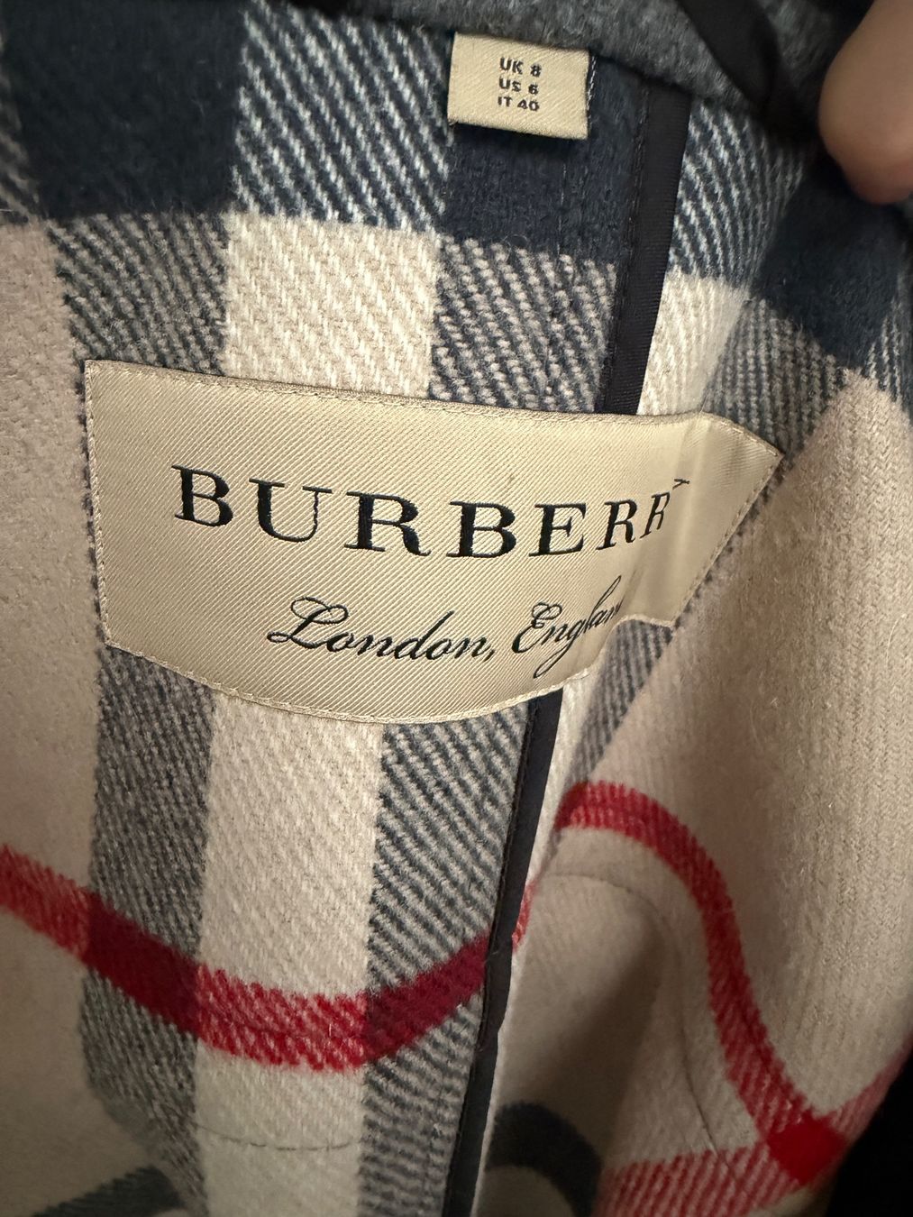 Burberry Cappotti: Burberry Wintermantel top – Usato da Ehrendingen venduto da Nr.7 3