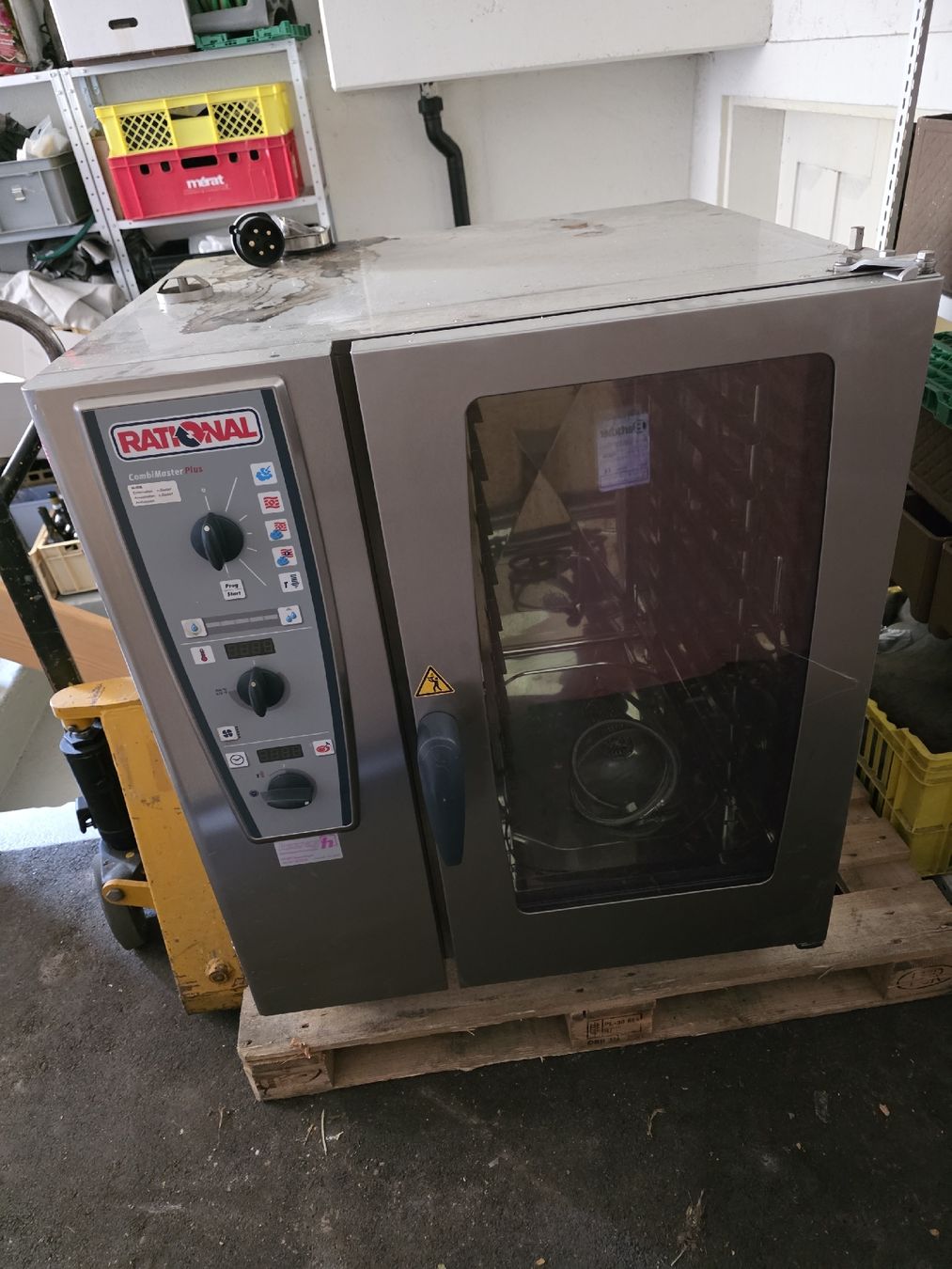 Rational Elettrodomestici da cucina: Rational CombiMaster Plus 400V 50Hz 18.6KW – Usato da Rüti ZH venduto da Isa8630