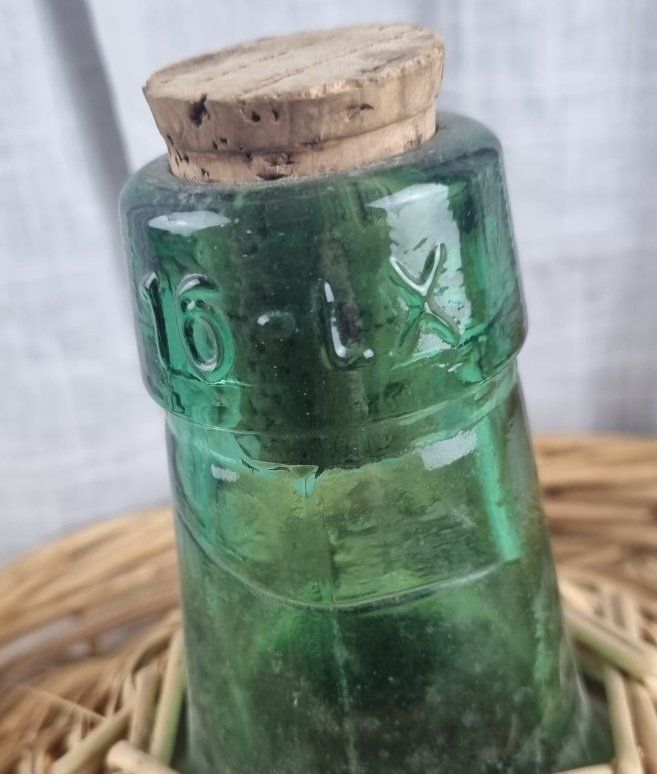 Bottiglie: Schöne alte dekorative Korbflasche – Usato da Flums venduto da Flumsantik 4
