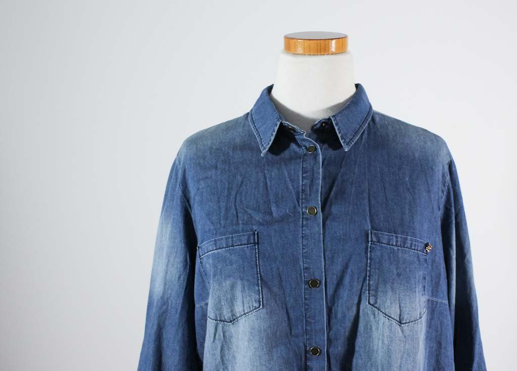 Ulla Popken Blusen: Ulla Popken Jeansbluse Gr. 46/48 – Neu (gemäss Beschreibung) aus Belp von caramel-secondhand 1