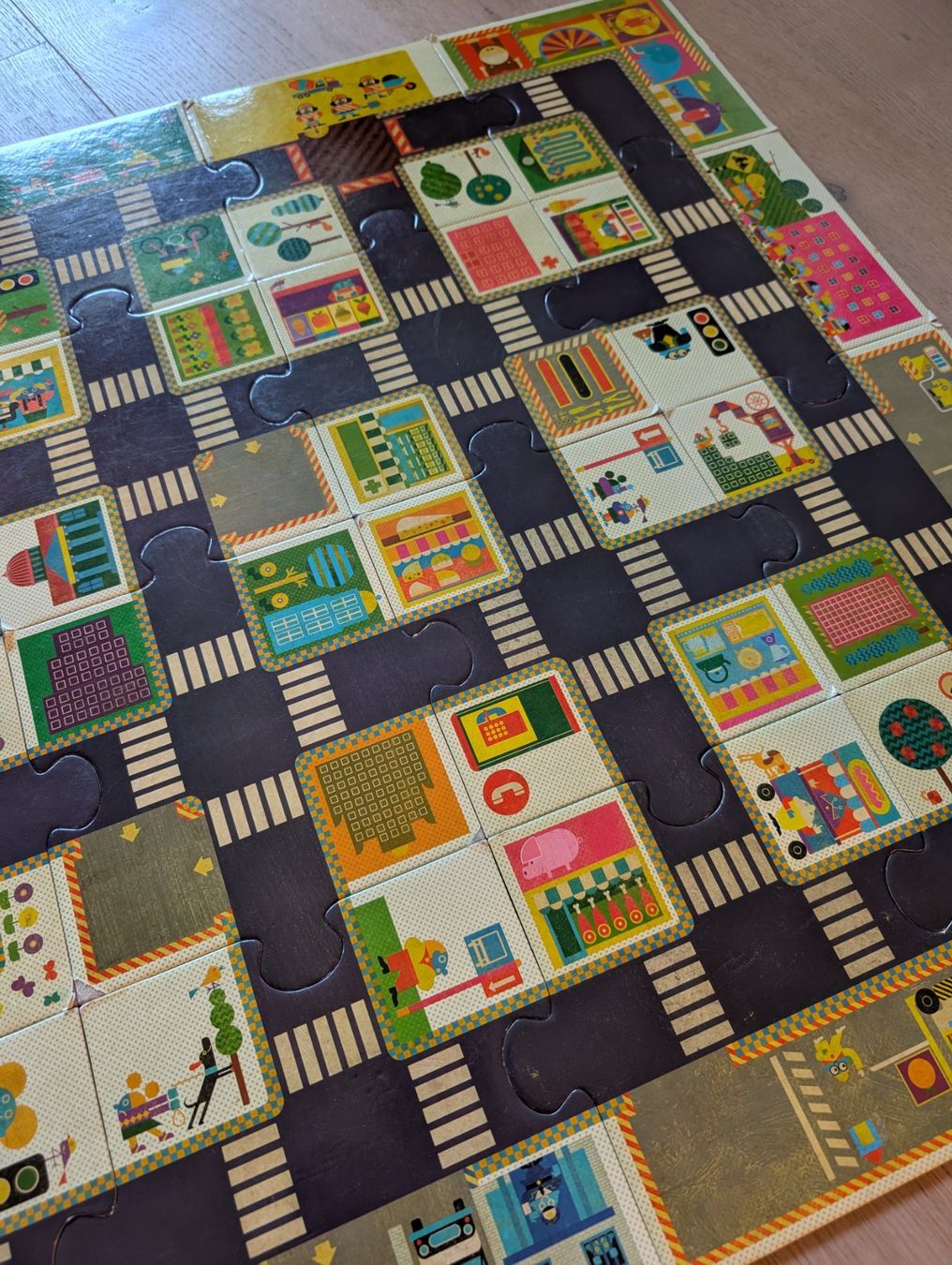 Giocattoli: Spielstrassen-'Teppich' in Puzzle-Form – Usato da Winterthur venduto da Blablakadabra 1