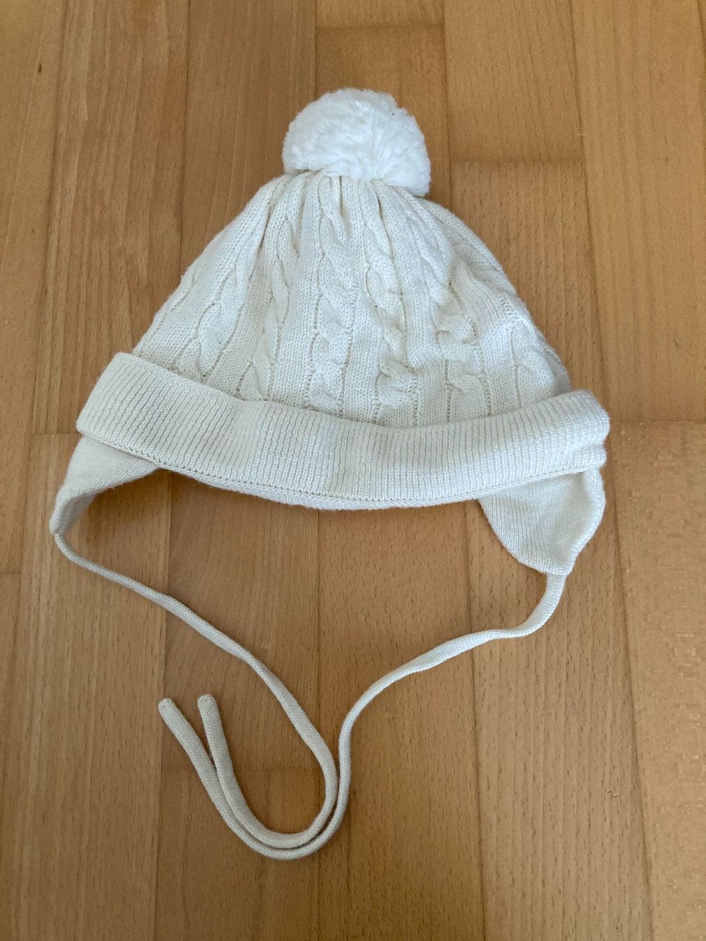 Altro abbigliamento per bambino: Kappe mit Bommel und Bändel zum Binden – Usato da Muttenz venduto da Juvenile33