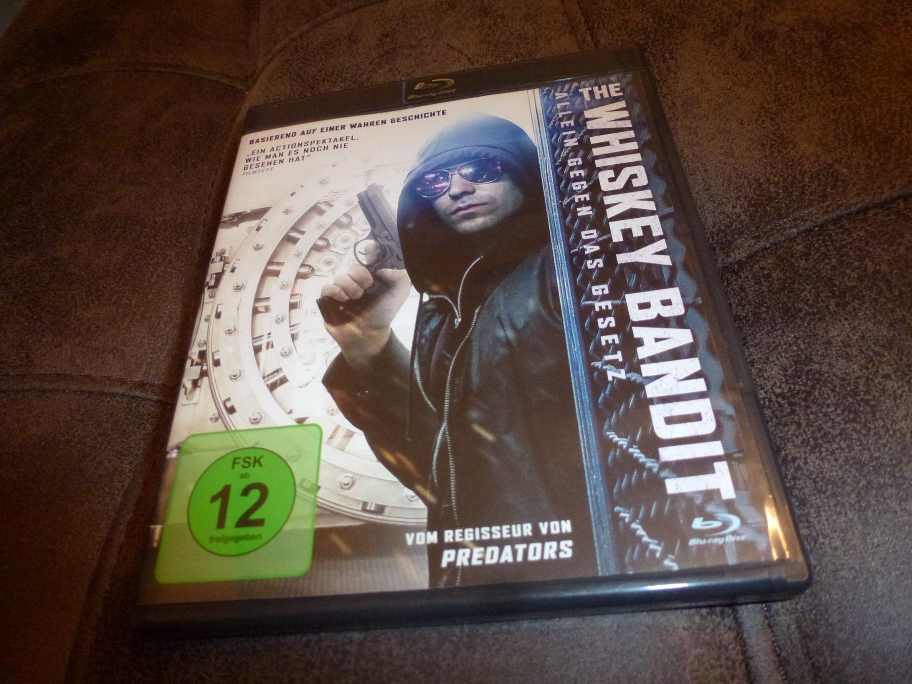 Tutti i DVDs: The Whiskey Bandit BLU-RAY – Usato da Olten venduto da Disc-Verkauf
