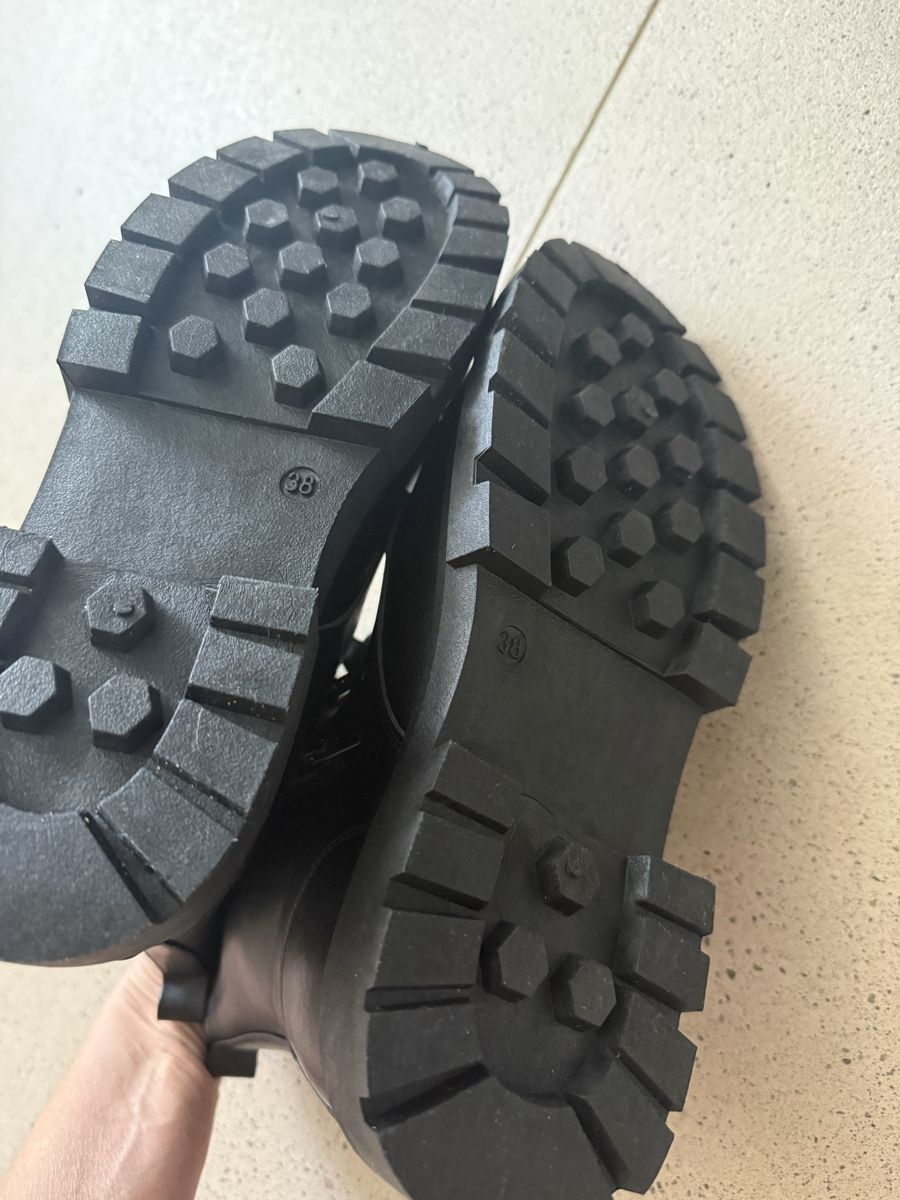 Scarpe da donna: Boots – Nuovo (secondo la descrizione) da Itingen venduto da jessi811 2