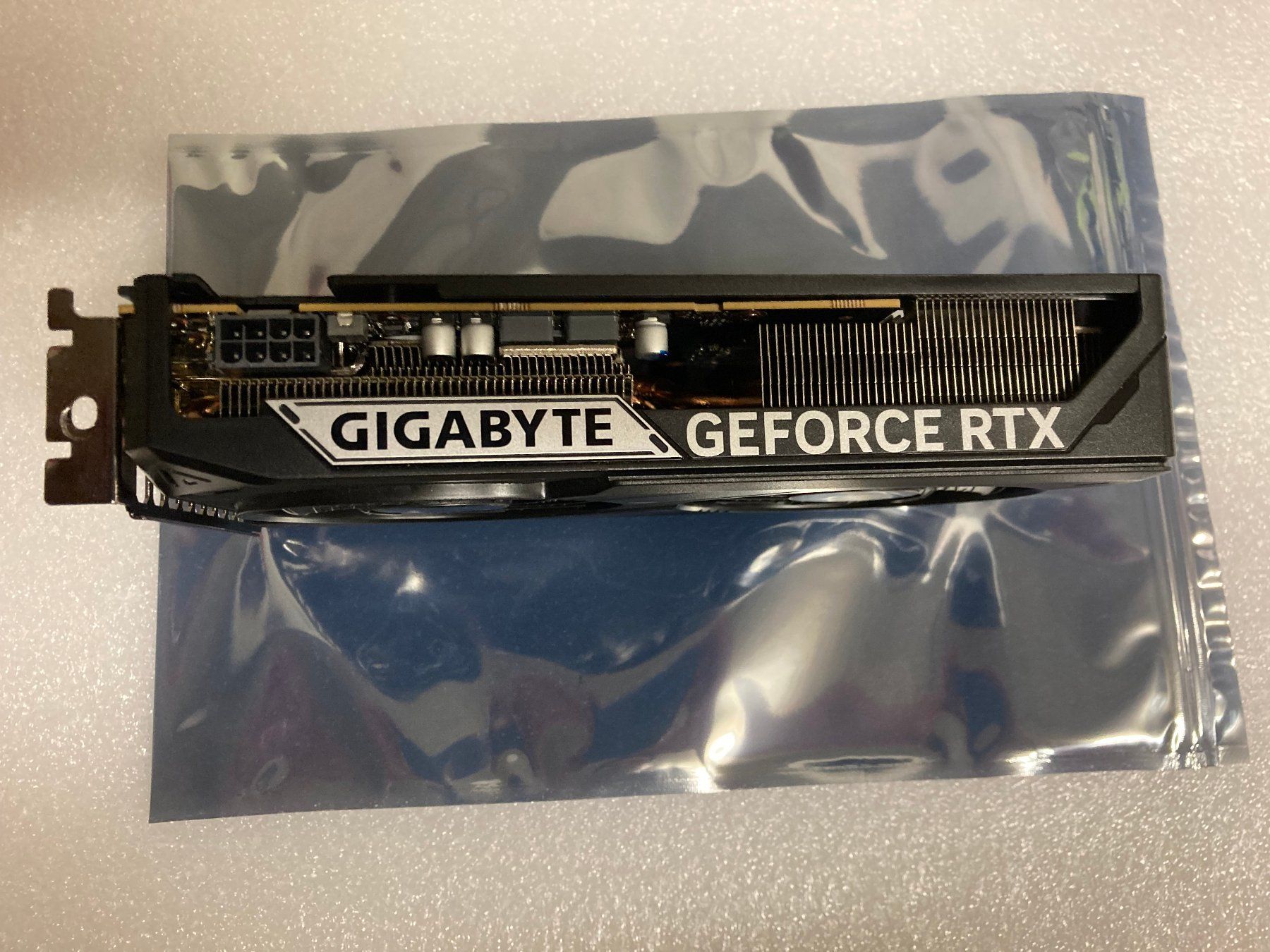 Nvidia Schede grafiche: Gigabyte GeForce RTX 5060 Windforce MAX OC 8GB neu – Nuovo (secondo la descrizione) da Wettingen venduto da Schabernack_sam 3