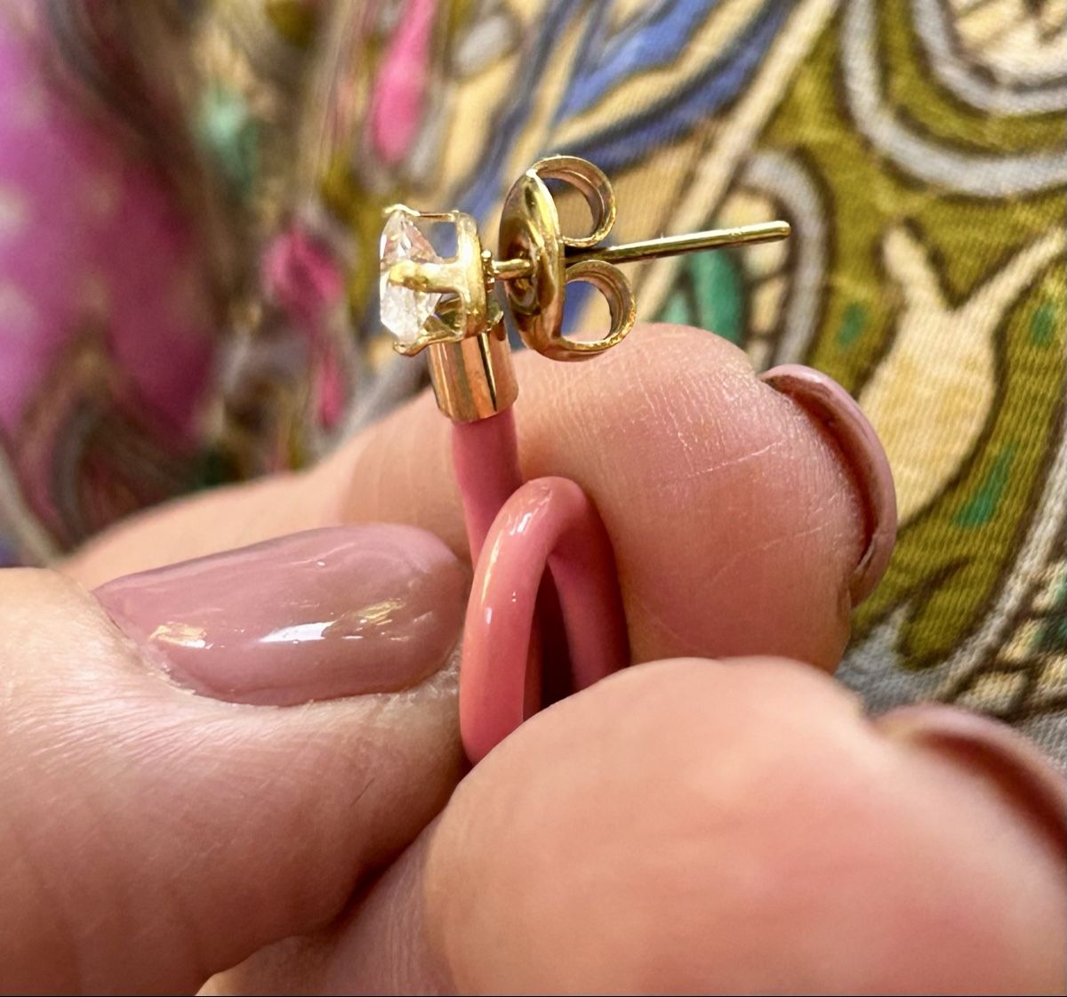 Orecchini pendenti & Orecchini a lobo: Boucles dorées émail – Nuovo e nell'imballaggio originale da ANIèRES venduto da feuillette 1