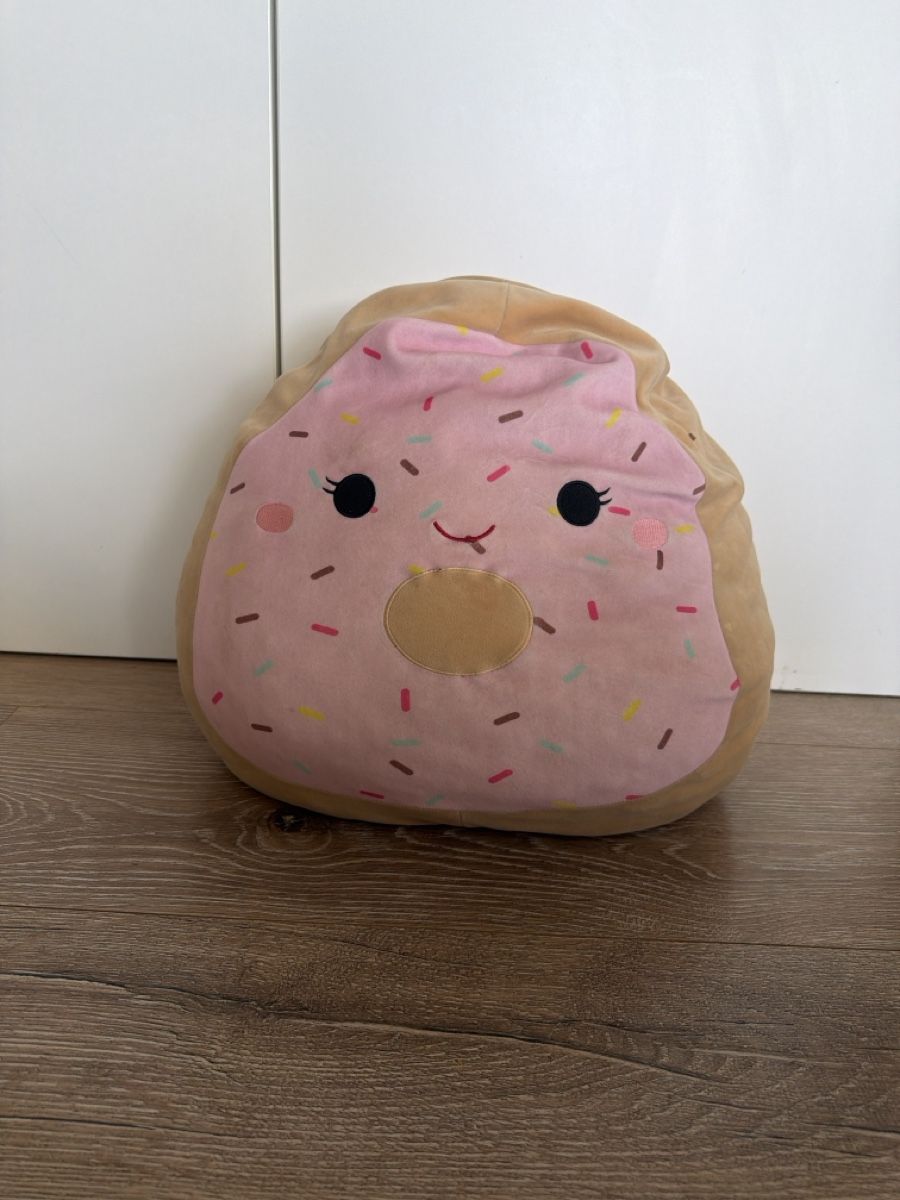 Squishmallows Giocattoli: Niedlicher Squishmallow Donut, Plüschtier – Usato da Egolzwil venduto da cariaschi