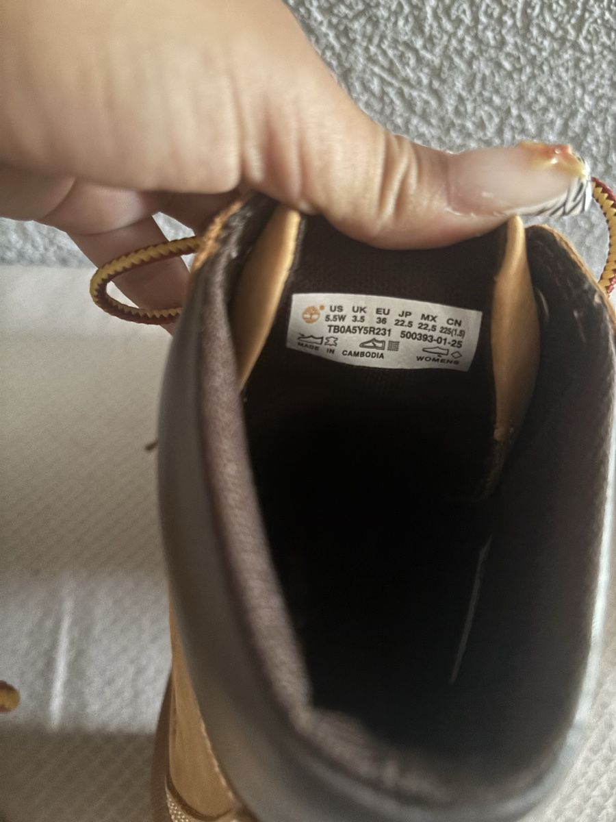 Timberland Chaussures femmes: Bottines Timberland à vendre – Neuf avec emballage d'origine à Sonceboz-Sombeval par Luna_p1414 5