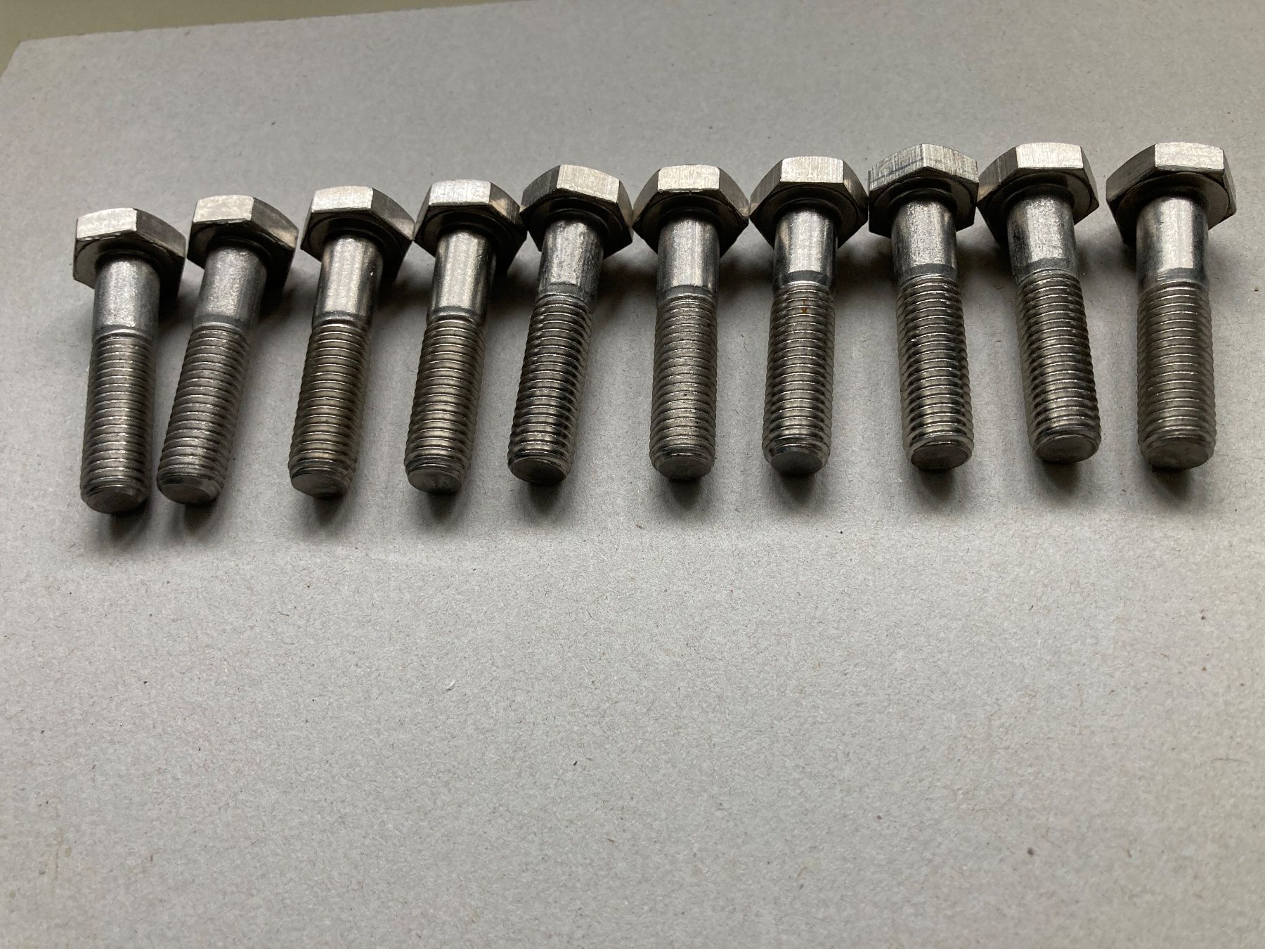 Ferramenta: Schraube M10 x 45 rostfrei – Nuovo (secondo la descrizione) da Ehrendingen venduto da klapez99