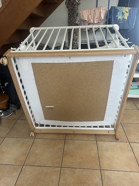 Box & Barriere di sicurezza: Parc pour enfant – Usato da Choulex venduto da bas_w8fg 2