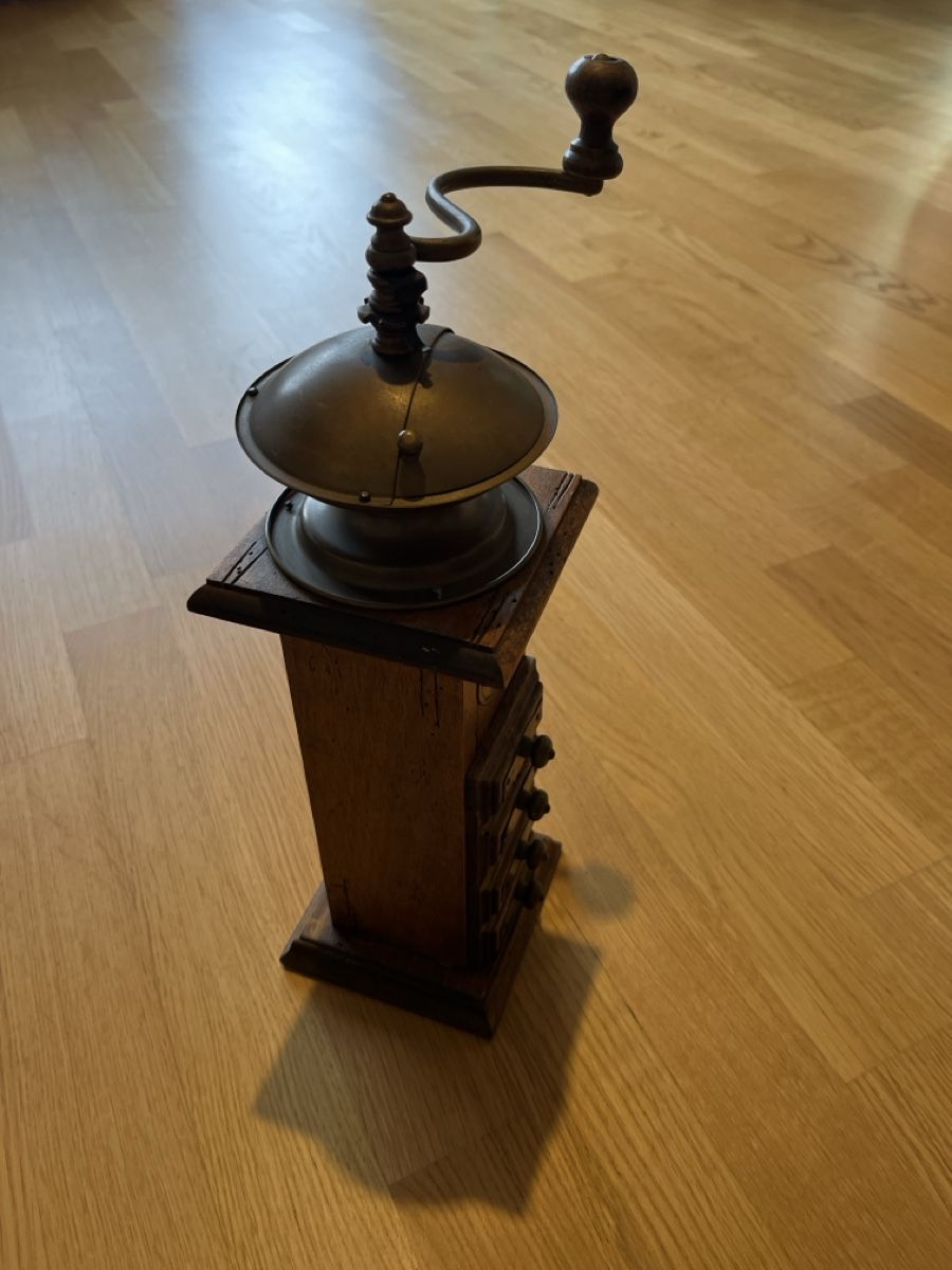 Elettrodomestici da cucina: Kaffeemühle – Usato da Winterthur venduto da Gape1 1