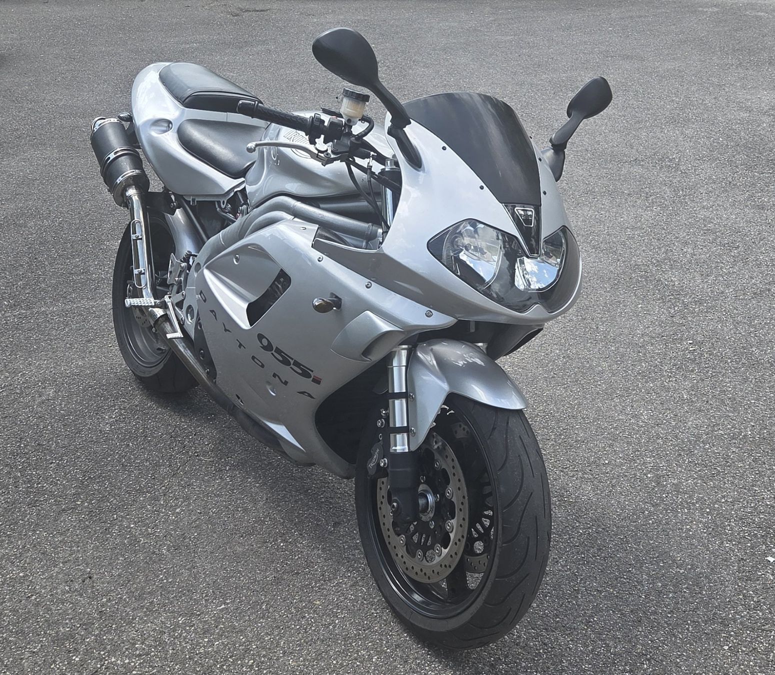Triumph Strada: Triumph Daytona 955i – Usato da Luterbach venduto da etap26