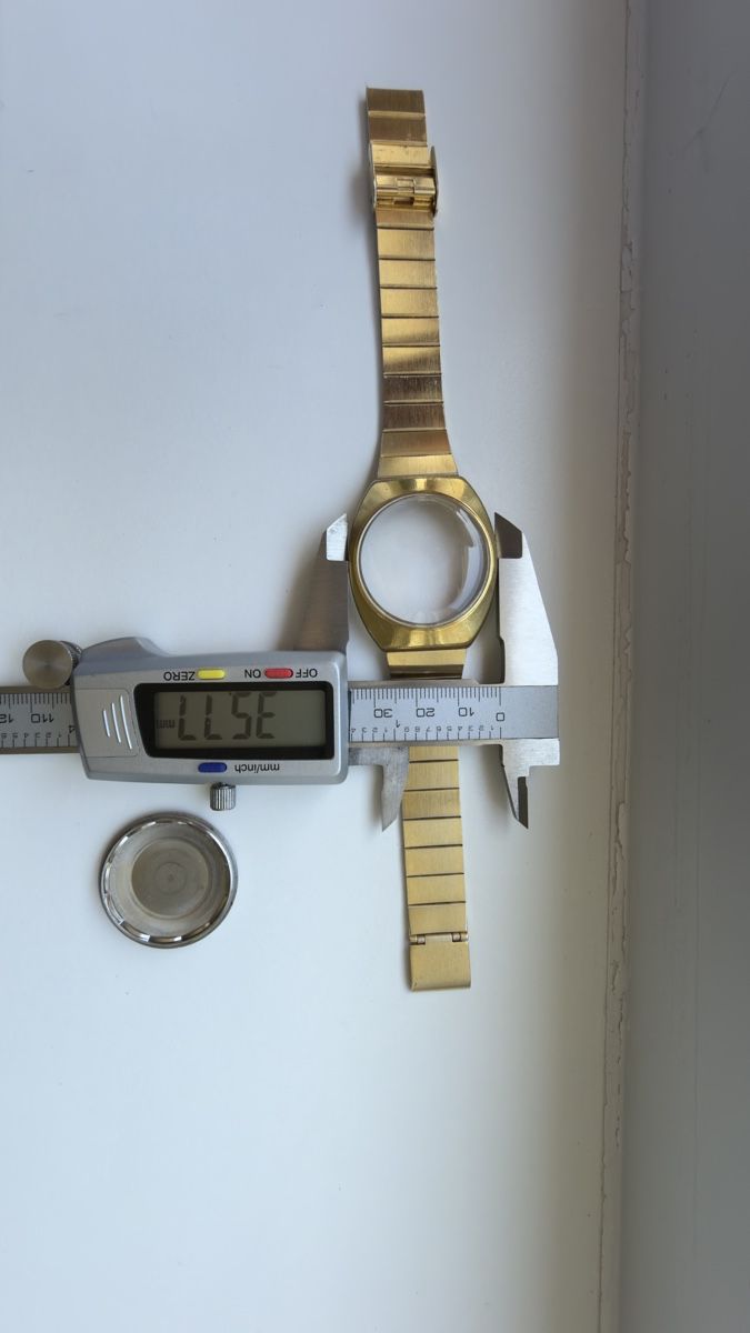 Mirexal Uhren: Mirexal Gehäuse Goldfarben, 35.7mm Breite – Gebraucht aus Zürich von Fidel59 6