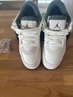 Jordan 4 CMFT 2.0 Sneakers Weiss/Grün US 8.5 neu