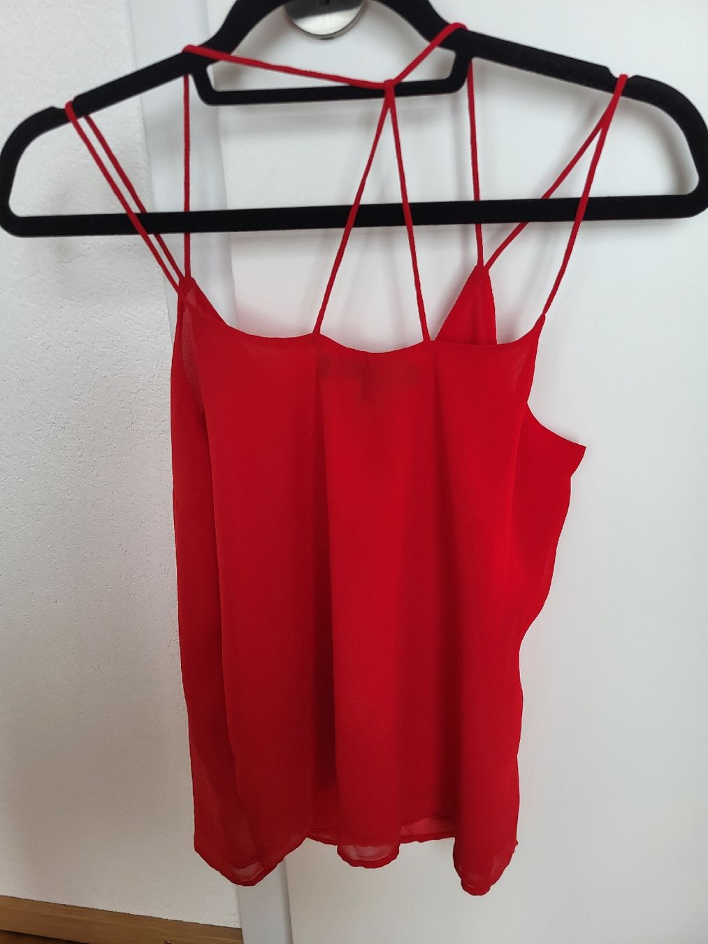 Vero Moda Top: Rotes Top von Vero Moda, Grösse S – Nuovo (secondo la descrizione) da Mund venduto da joe_m2w8 2