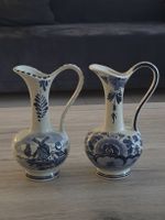 2er-Set Vintage Delft Blau Vasen / Krüge – Handbemalt