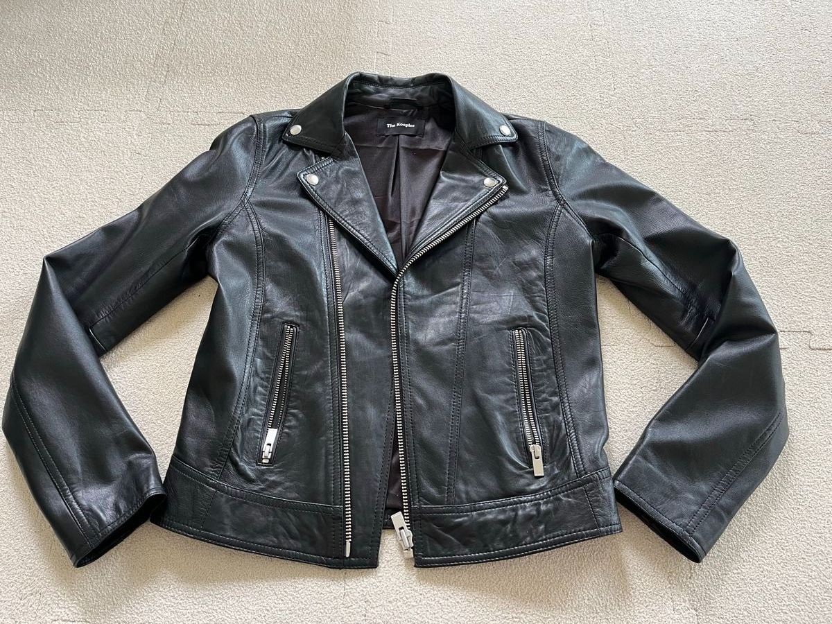 Kooples Giacche: Kooples Black Leather Jacket - Ready for Autumn Rides – Usato da Zürich venduto da Tzitzi