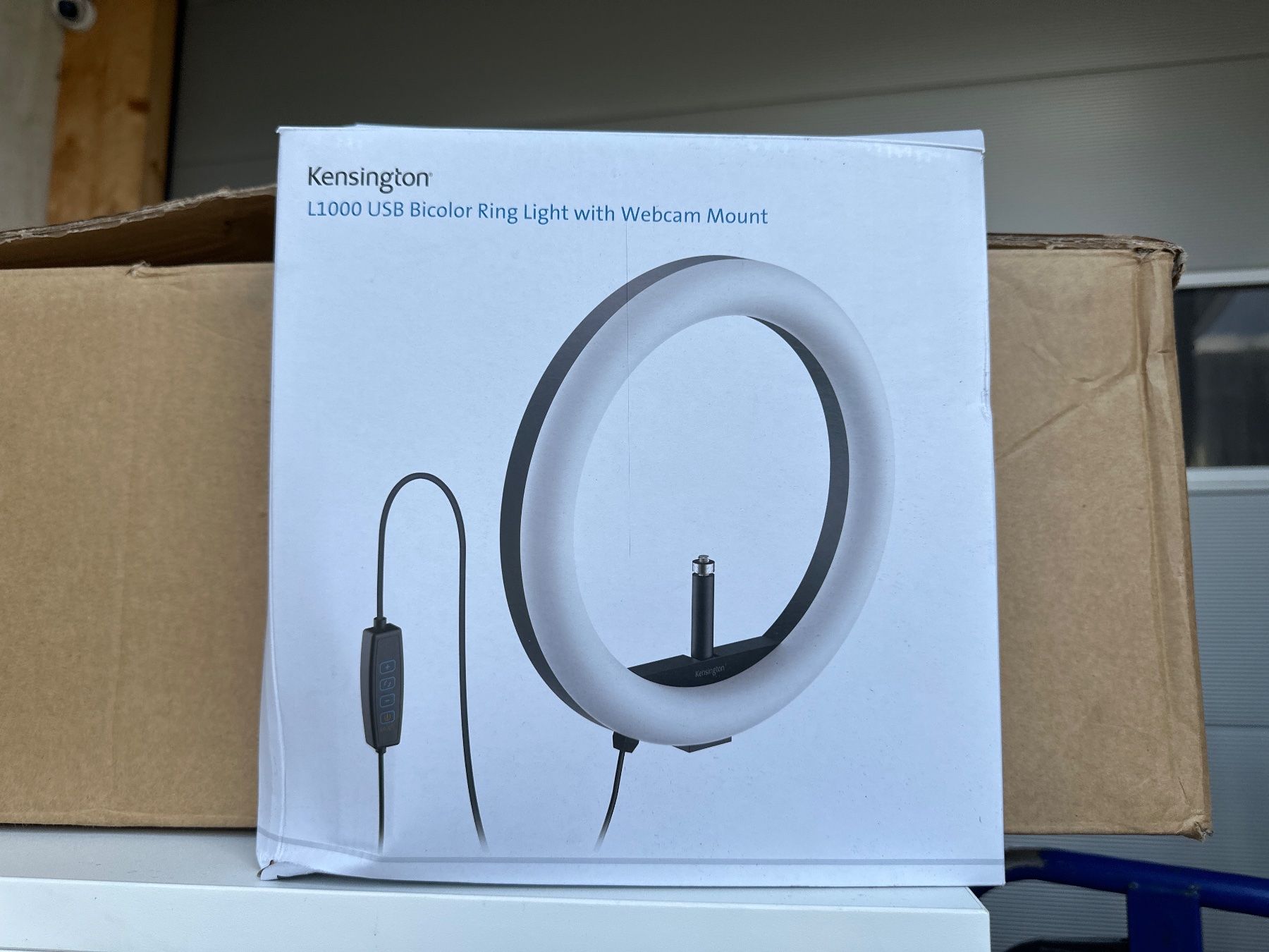 Webcam: KENS K87653 Video, Licht, Ringleuchte, mit Webcam-Halterung – Nuovo e nell'imballaggio originale da Necker venduto da liq24