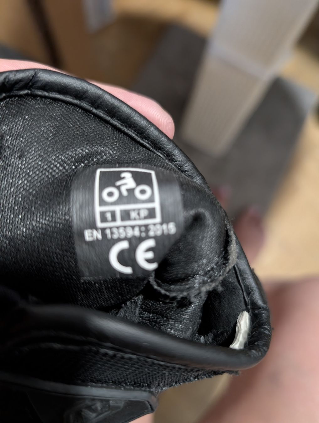 Gants & mitaines : Gants Moto – D'occasion à Bernex par Natalys 1