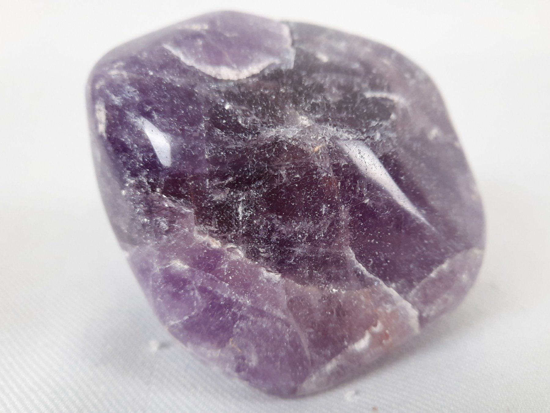 Minerali & Pietre curative: 2 polierte Amethyst-Trommelsteine – Usato da Beinwil am See venduto da Restwert_Beinwil 2