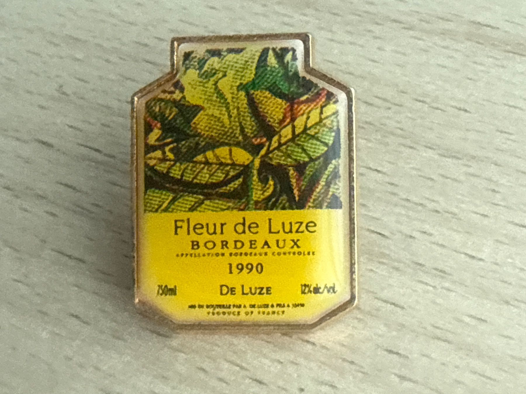Placchette & Badge: Pin  Fleur de Luze Bordeaux – Usato da Glattbrugg venduto da Schweigmatt