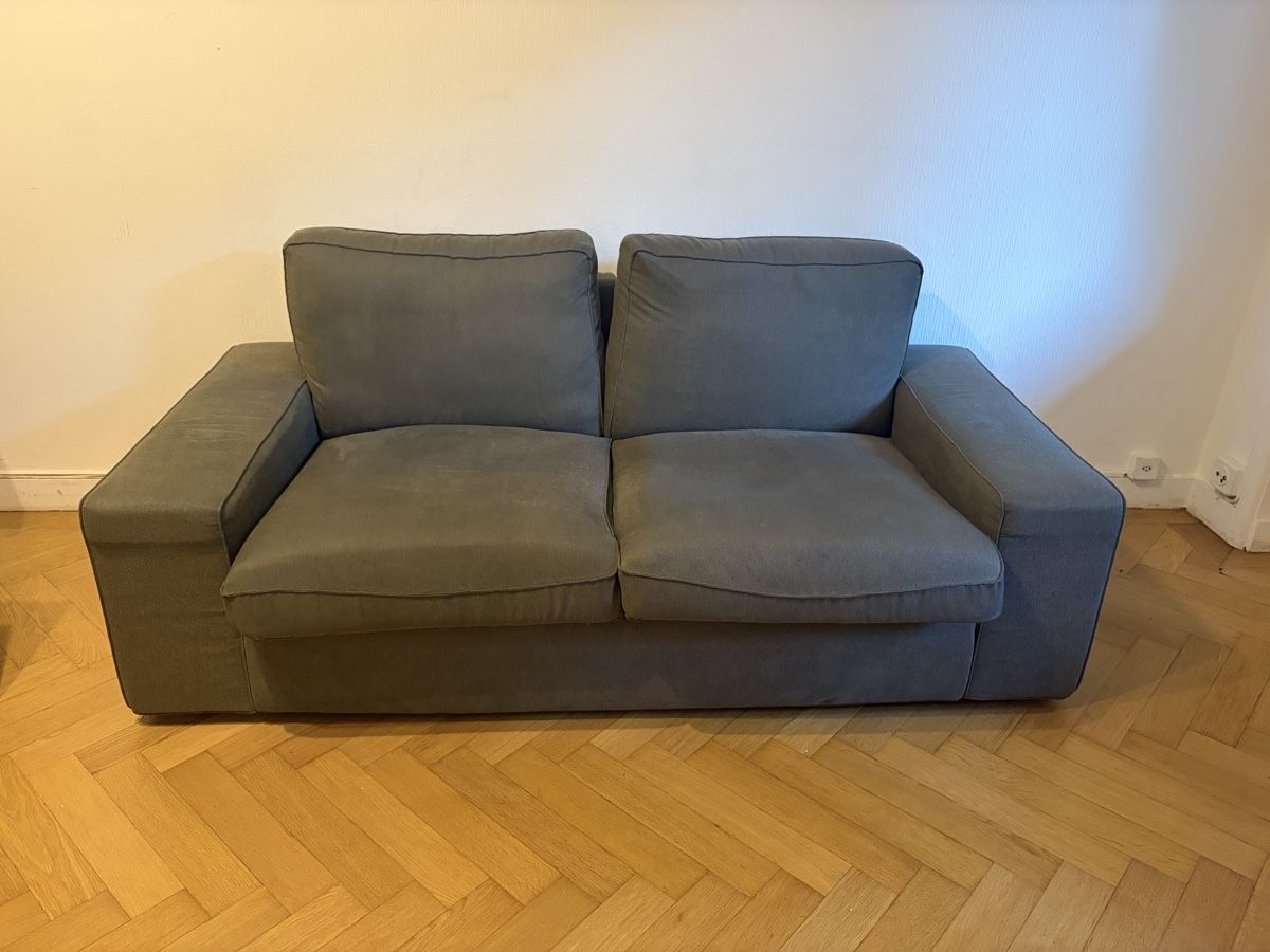 Ikea Divani: IKEA KIVIK 2 places – Usato da Fribourg venduto da sus_78p8