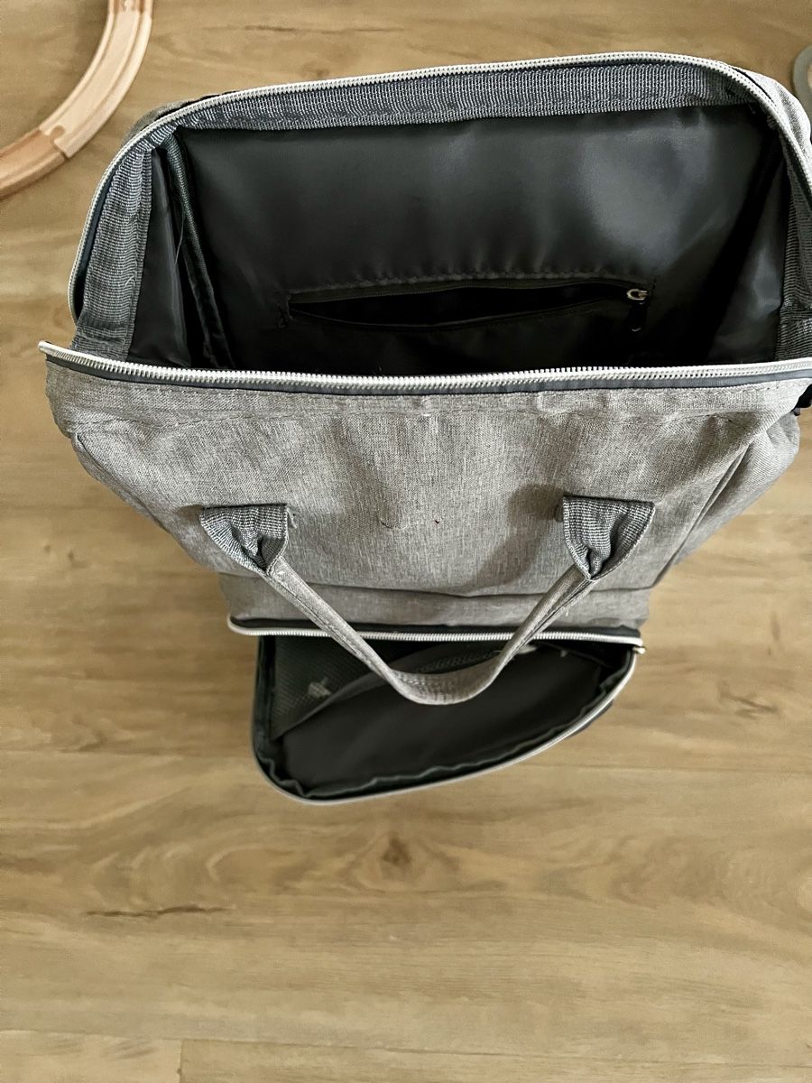 Kindertaschen: Grauer Baby-Wickelrucksack – Gebraucht aus Zürich von GOJ_fr6c 1