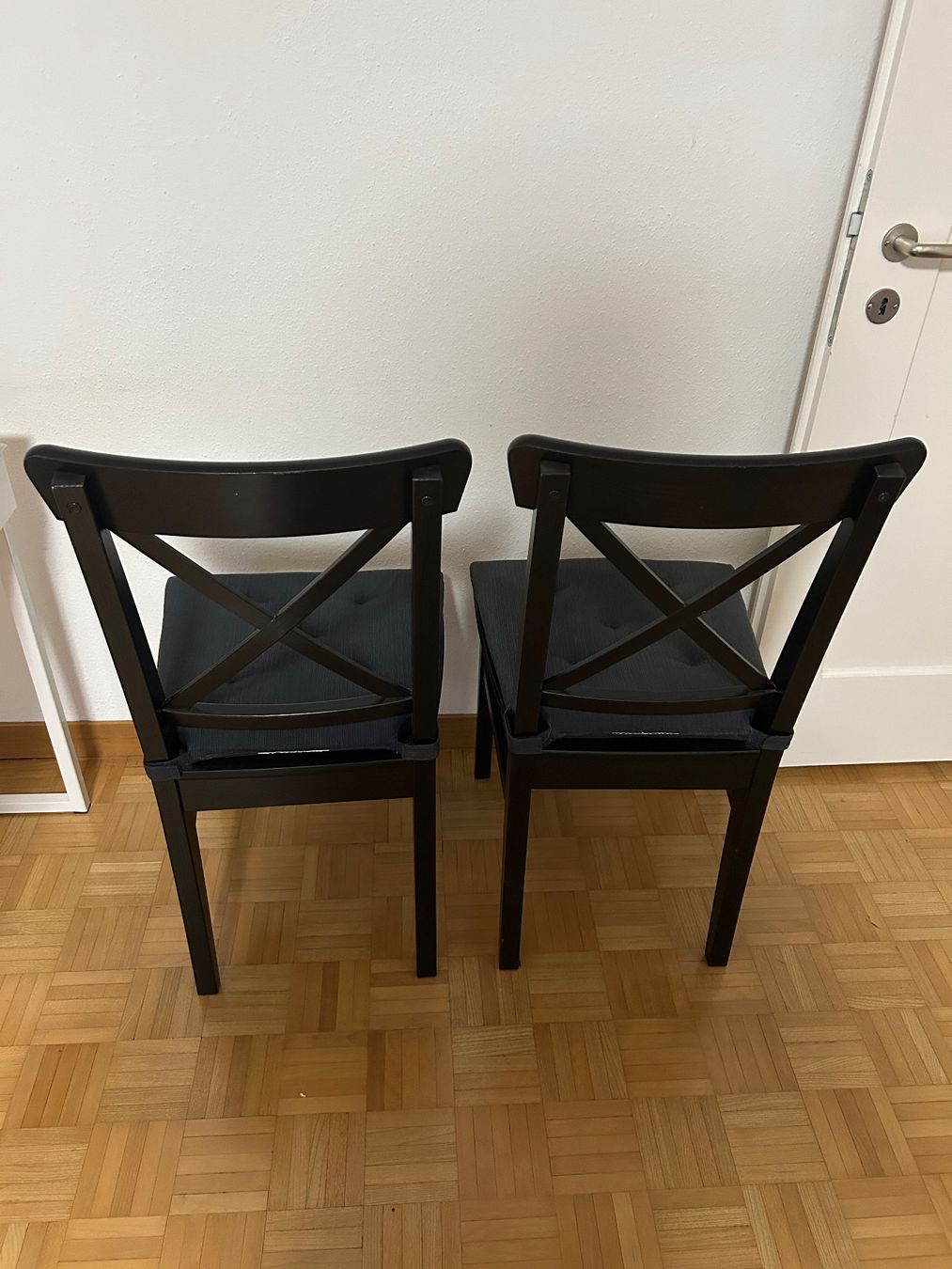 Ikea Chaises: 2 Ikea Stühle Rosentorp schwarz – D'occasion à Luzern par zapatae 1