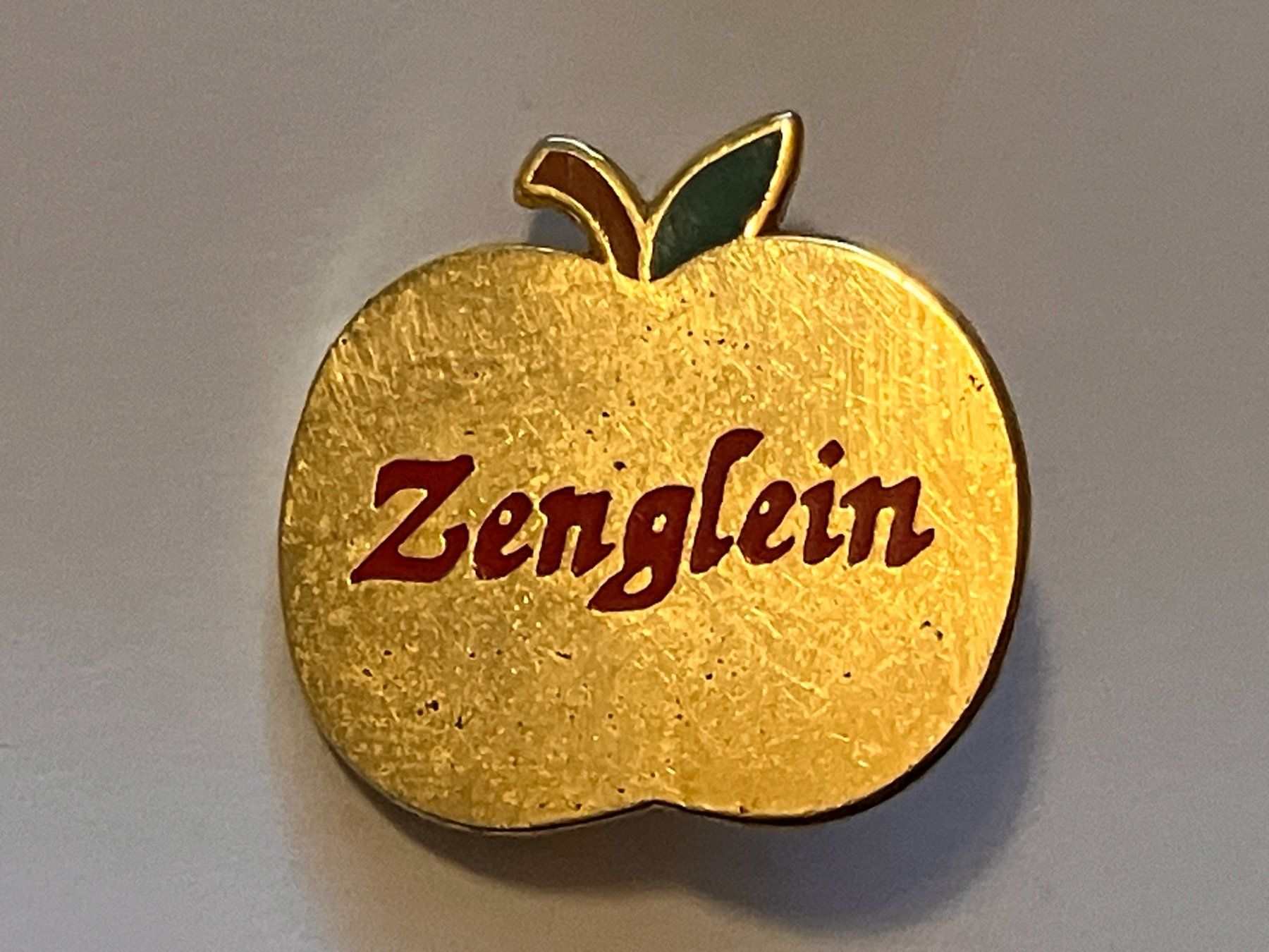 Placchette & Badge: 1 Pin Zenglein – Usato da Basel venduto da djwwpp