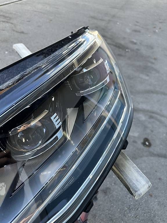 Fari: VW T6 Scheinwerfer – Usato da Grenchen venduto da TopOcc01 3
