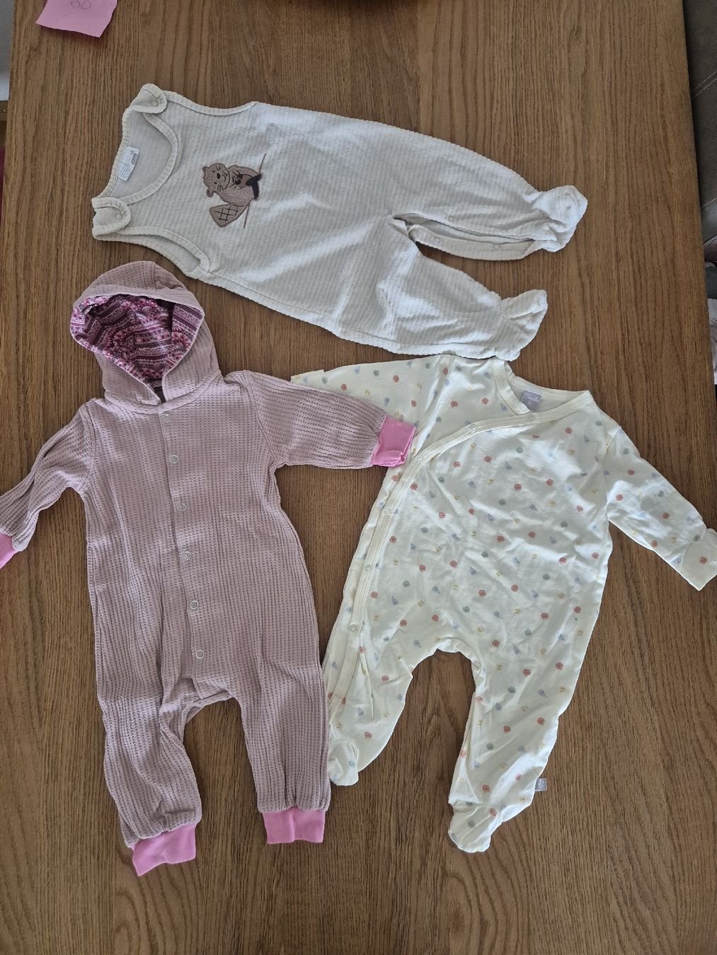 Lotti & Set di vestiti: Babykleider Grösse 68 Paket 1 – Usato da Goldach venduto da Mona.93 8