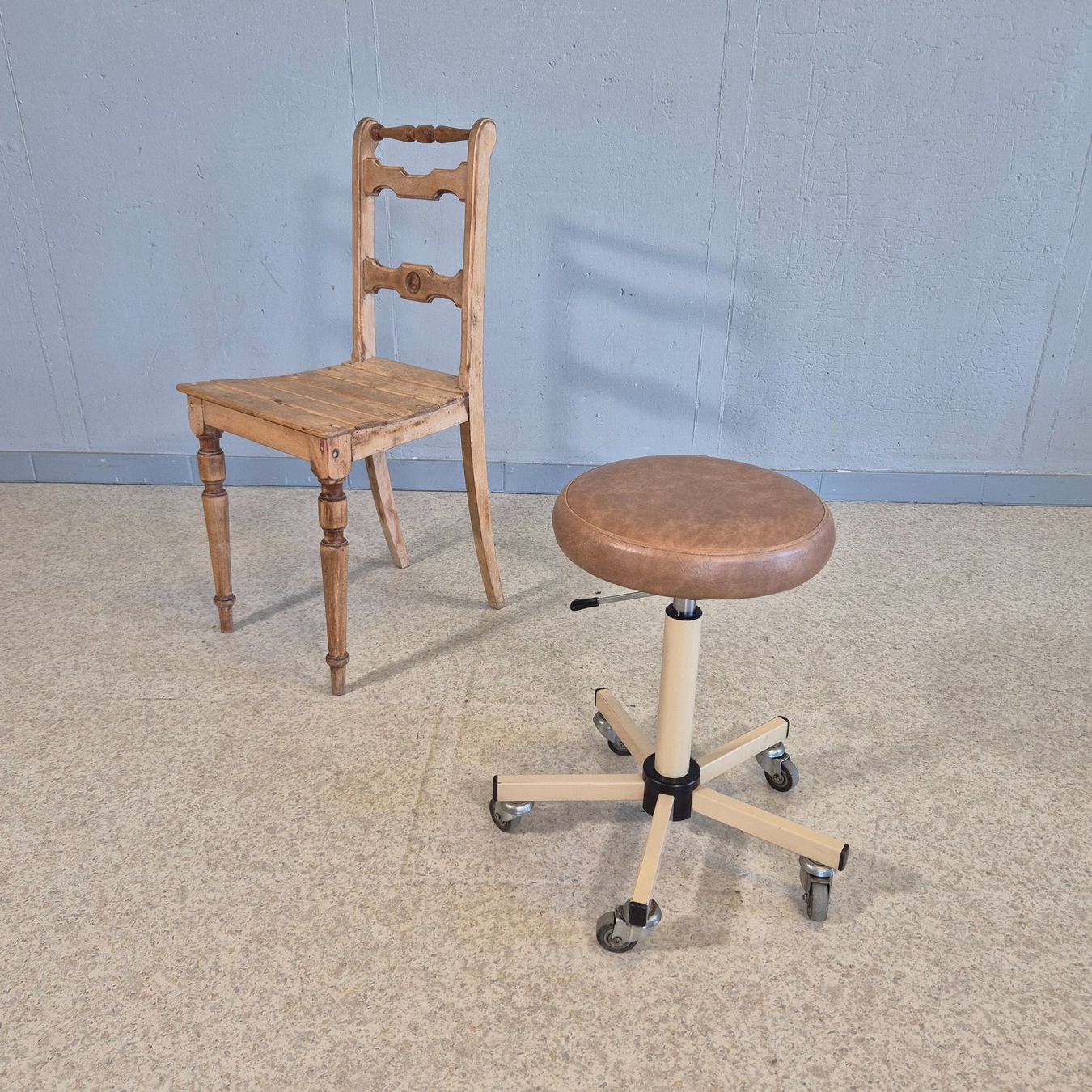 Sgabelli: Vintage Rollhocker Werkstatthocker Hocker Stool – Difettoso da Nottwil venduto da Wondewa-Shop 2